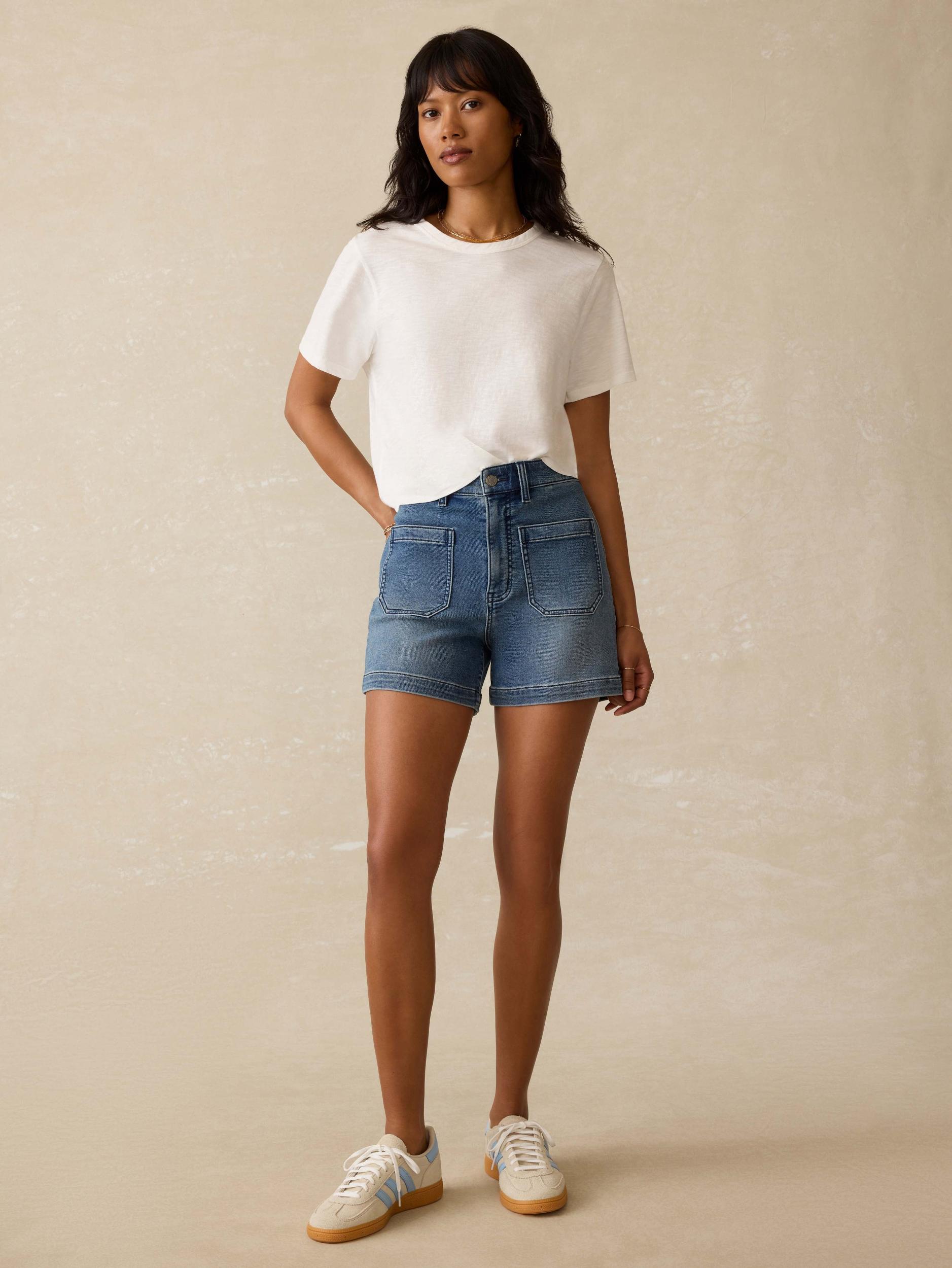 Sunwashed Essential Tee - White Female Product Image