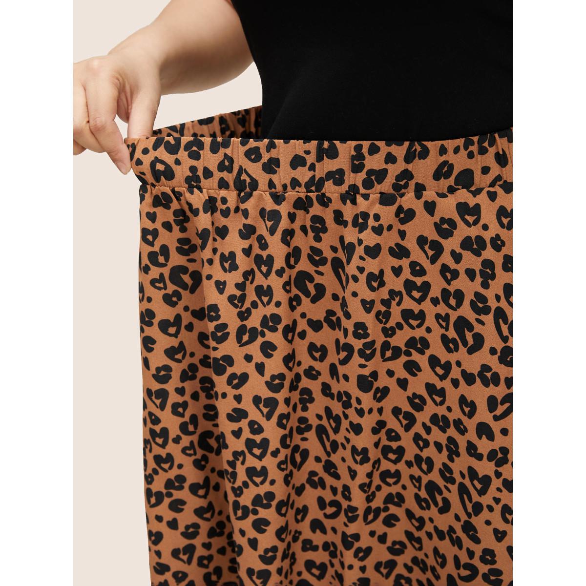 Plus Size Leopard Pocket Elastic Waist Cropped Skirt Women Chocolate At the Office Non No stretch Slanted pocket Work Skirts BloomChic 22-24/3X Product Image