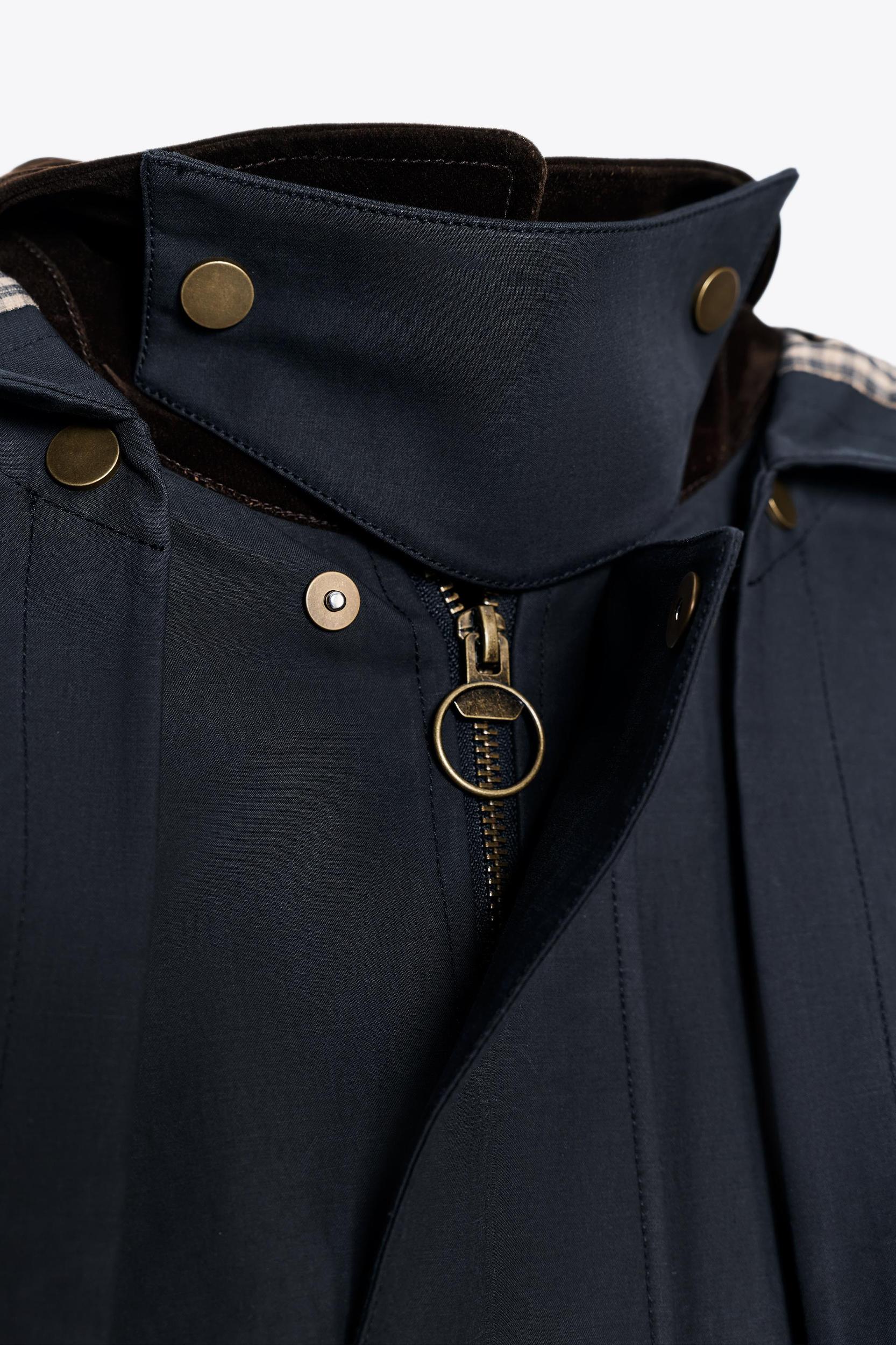 CONTRAST COLLAR HOODED TRENCH ZW COLLECTION Product Image