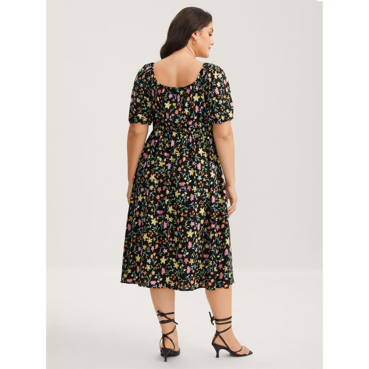 Plus Size Floral Print Shirred Pockets Midi Dress Black Women Square Neck Short sleeve Curvy BloomChic 10/M Product Image