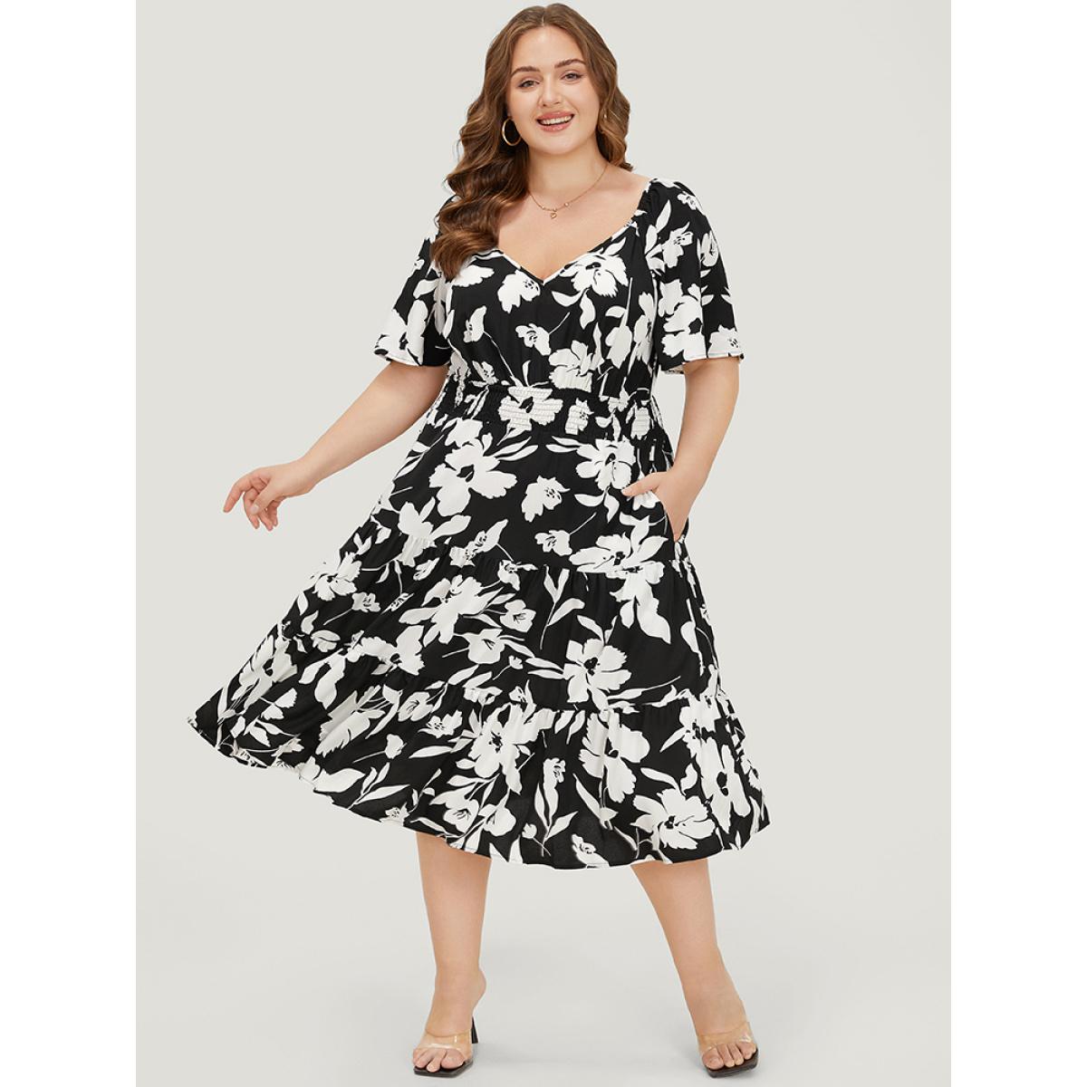 Plus Size Floral Ruffle Pocket V Neck Shirred Dress BlackFlower Women Elegant Shirred V-neck Short sleeve Curvy Midi Dress BloomChic 26/4X Product Image
