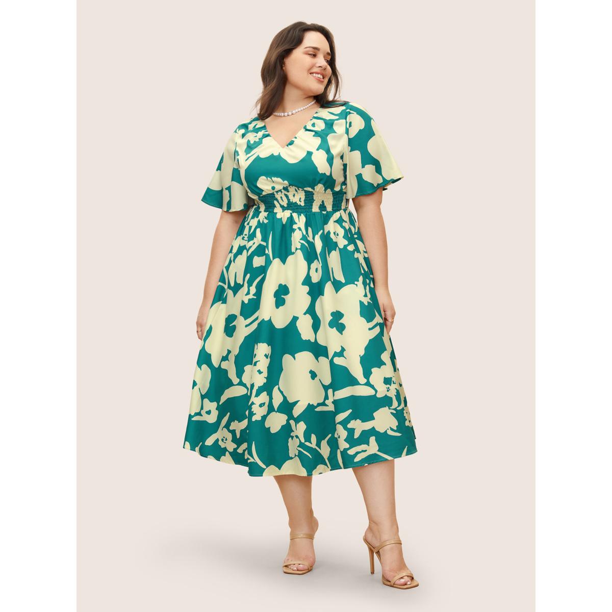 Plus Size Silhouette Floral Print Shirred Flutter Sleeve Dress Teal Women Elegant Gathered V-neck Short sleeve Curvy BloomChic 12/L Product Image