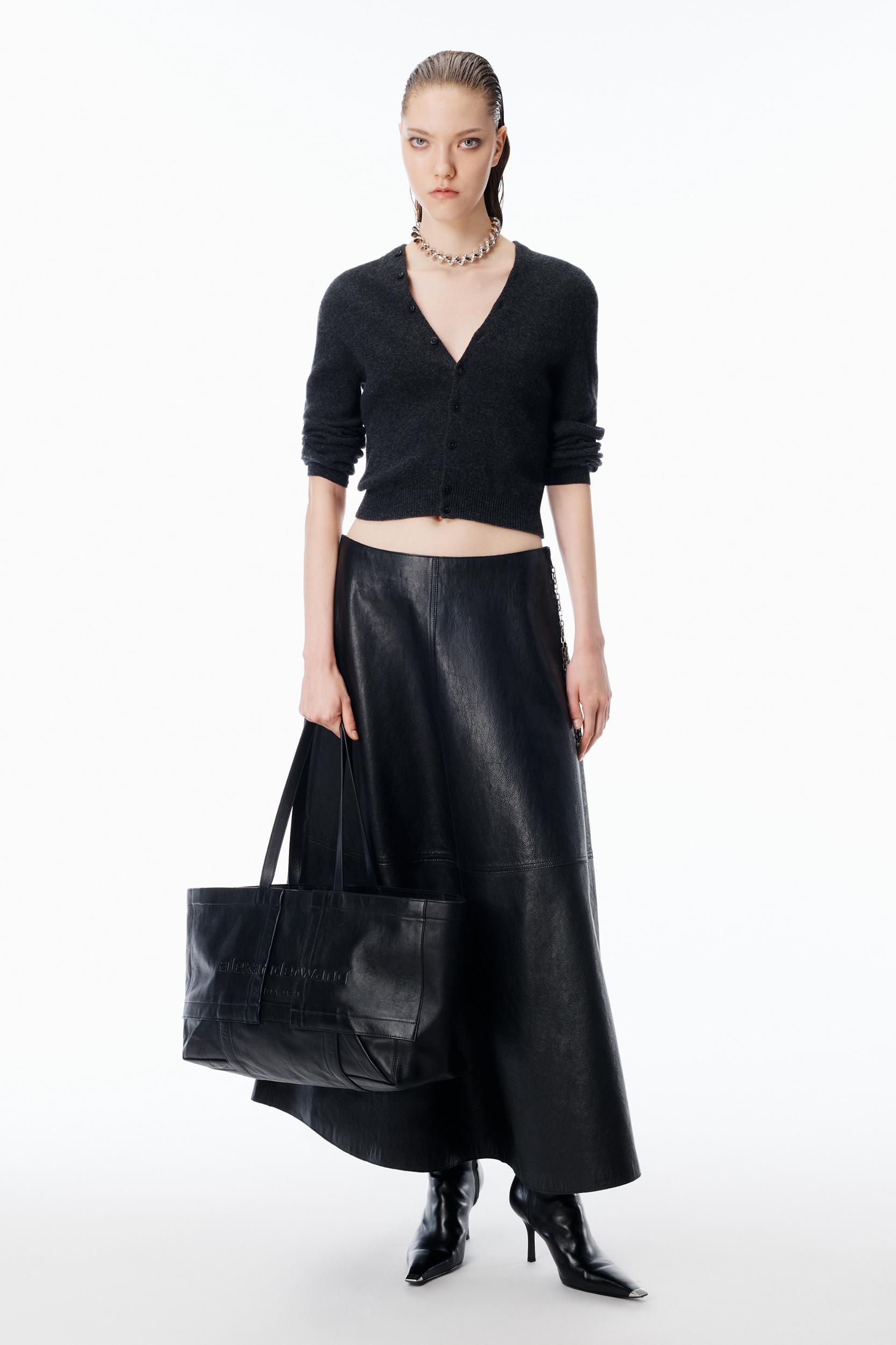 Cardigan In Wool With Continuous Placket Product Image