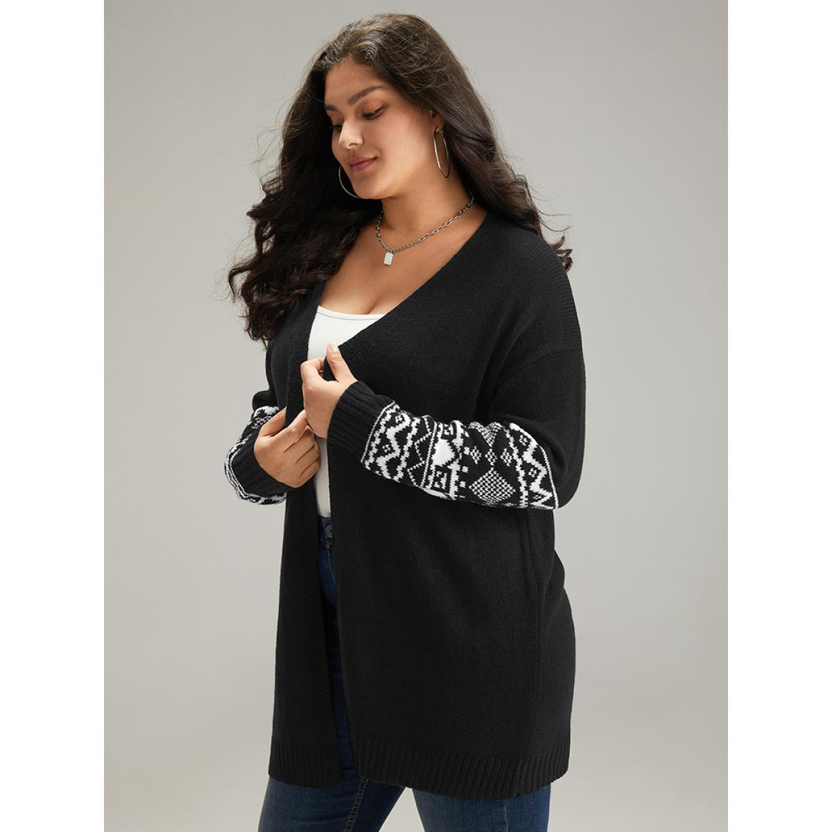 Plus Size Geometric Graphic Open Front Tunic Cardigan Black Women Casual Loose Long Sleeve Dailywear Cardigans BloomChic 30/6X Product Image