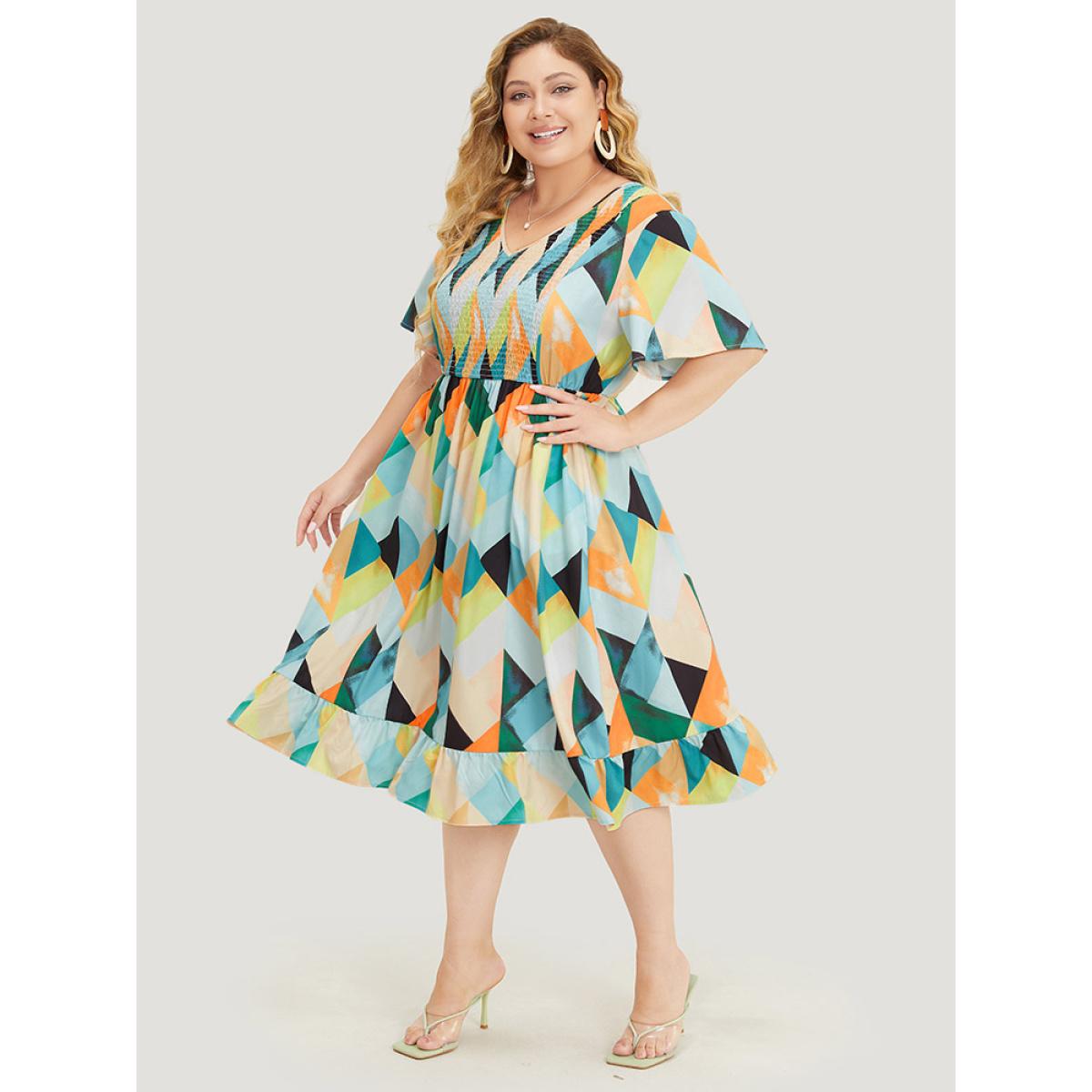 Plus Size Geometric Print Shirred Ruffle Hem Pocket Dress Multicolor Women Elegant Gathered V-neck Short sleeve Curvy Midi Dress BloomChic 14-16/1X Product Image