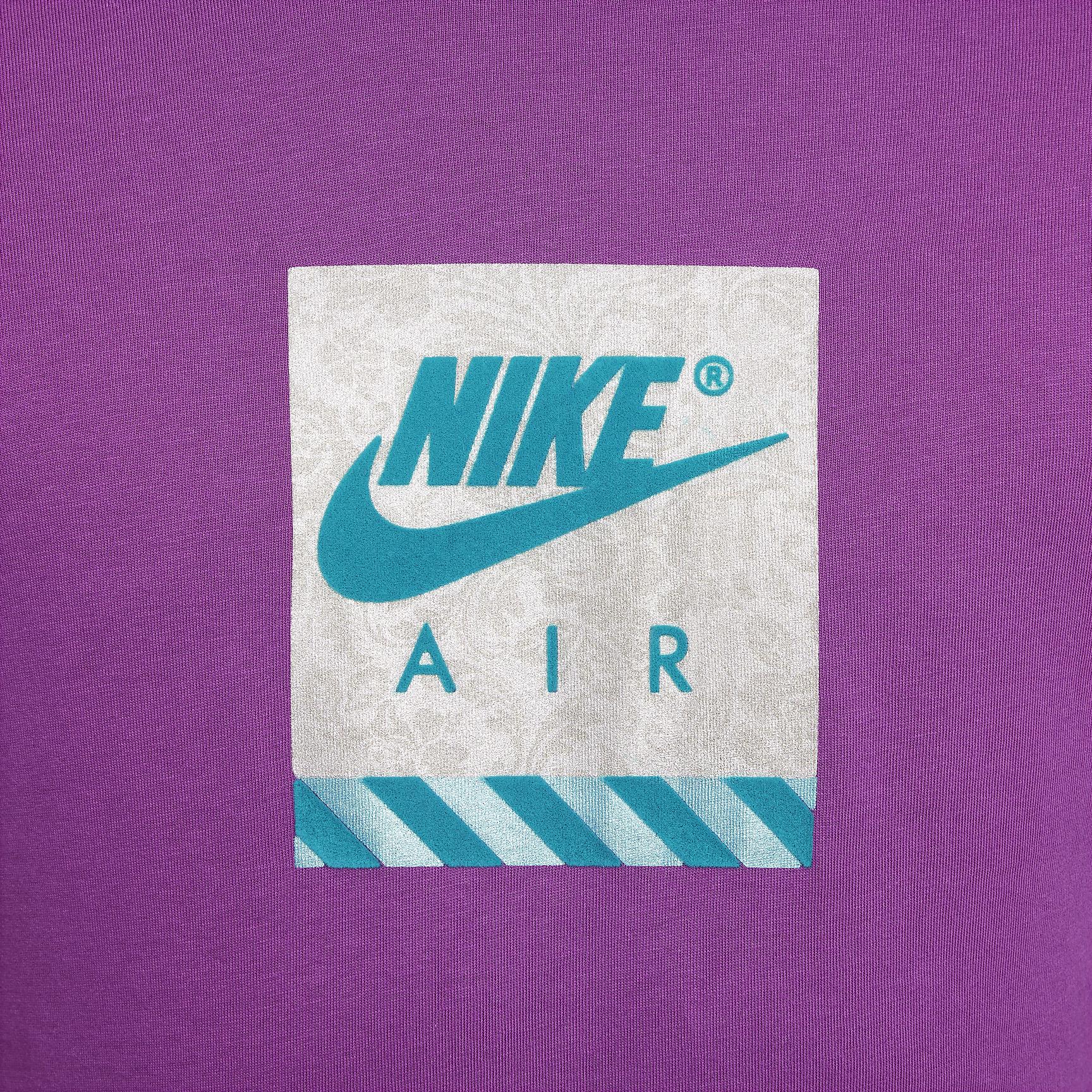 Nike Sportswear T-Shirt Product Image