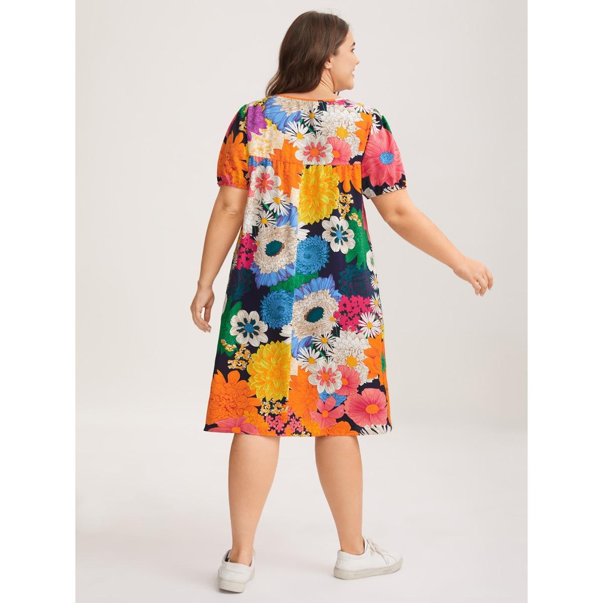 Plus Size Large Floral Print Neck Tie Midi Dress DarkBlue Women Playful Notched collar Short sleeve Curvy BloomChic 26/4X Product Image