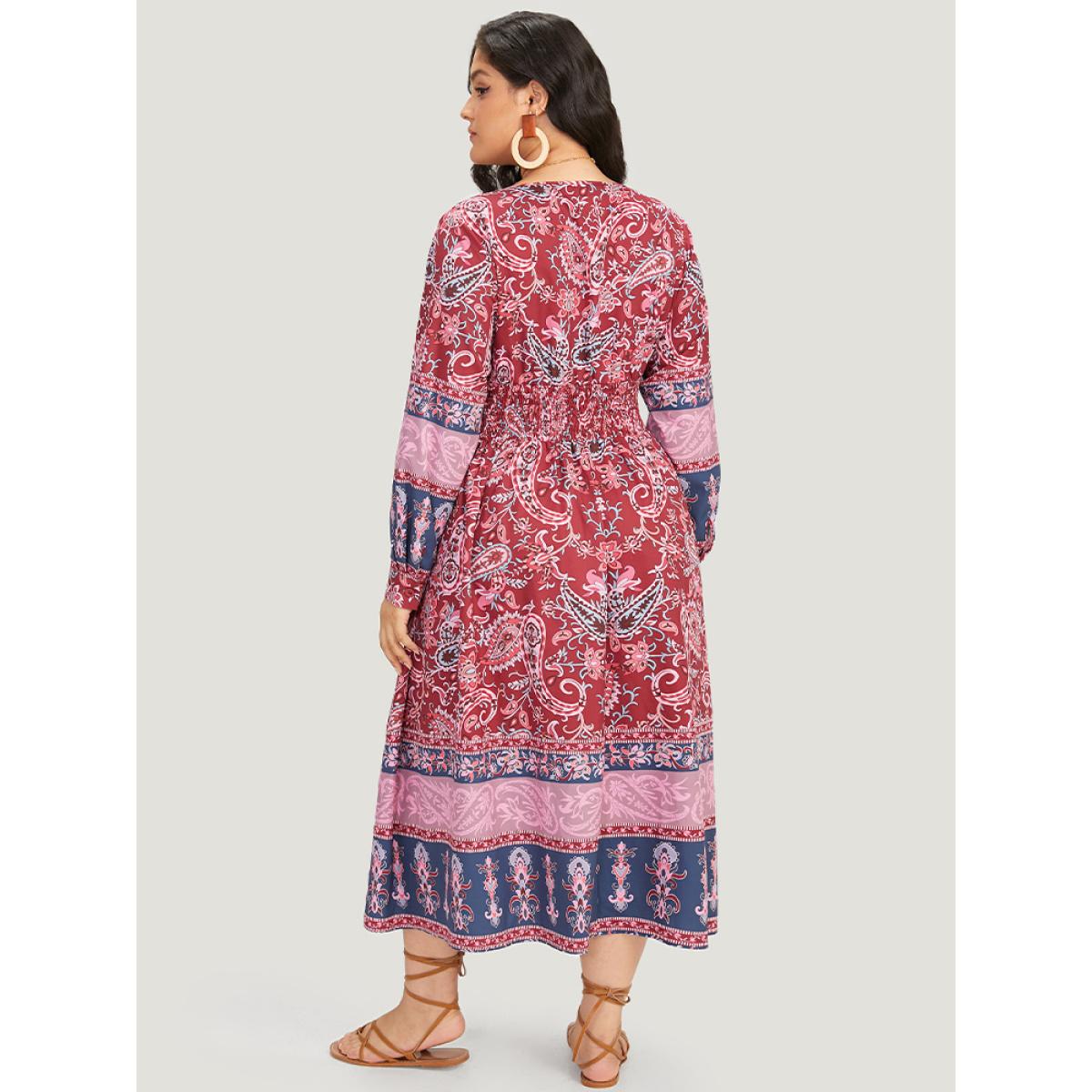 Plus Size Bandana Print Pocket Shirred Bowknot Dress Scarlet Women Vacation Cross straps V-neck Long Sleeve Curvy Midi Dress BloomChic 12/L Product Image