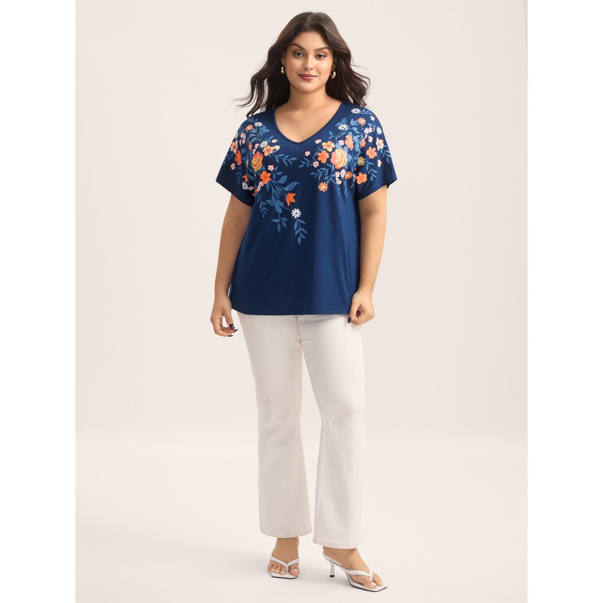 Plus Size V Neck Floral Print Stretchy T-Shirt Navy Women Non V-neck Everyday-Elegant T-shirts BloomChic 12/L Product Image