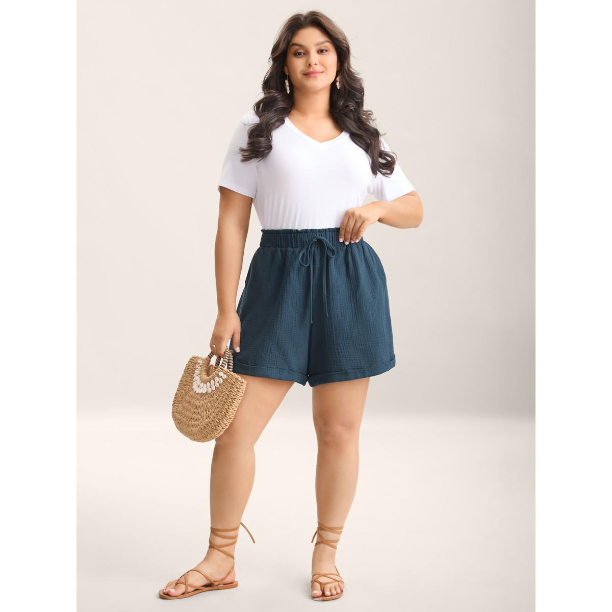 Plus Size Curved Hem Straight-Leg Shorts Women Indigo Boho Texture Straight Leg Vacation Shorts BloomChic 14-16/1X Product Image