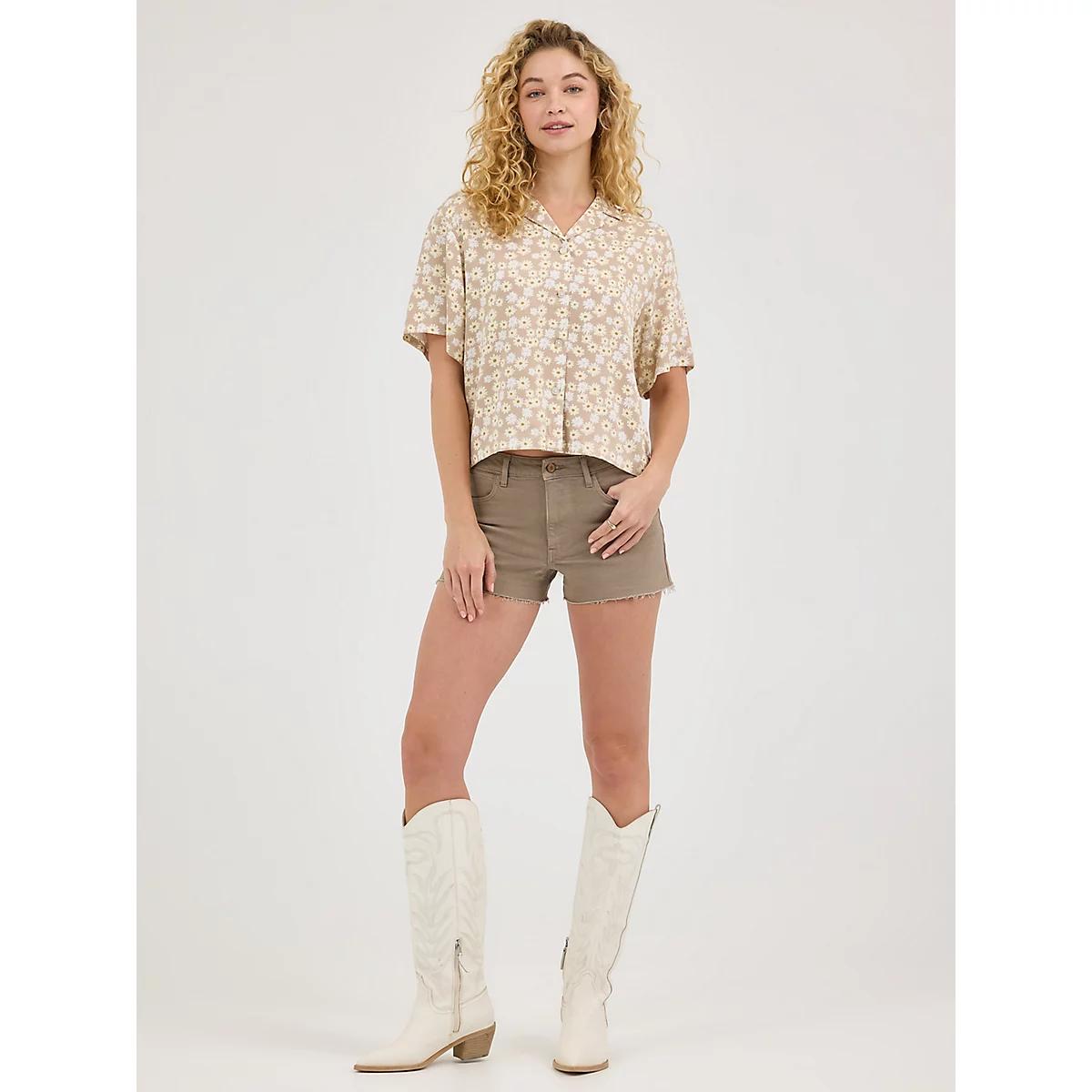 Women's Camp Shirt | Women's TOPS | Wrangler® Product Image