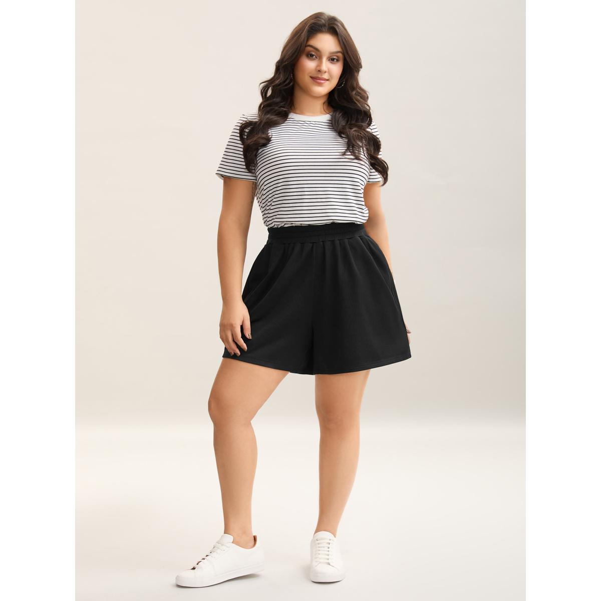 Plus Size Textured Straight-Fit Pull-On Shorts Women Black Casual Texture Wide Leg Casual Shorts BloomChic 12/L Product Image