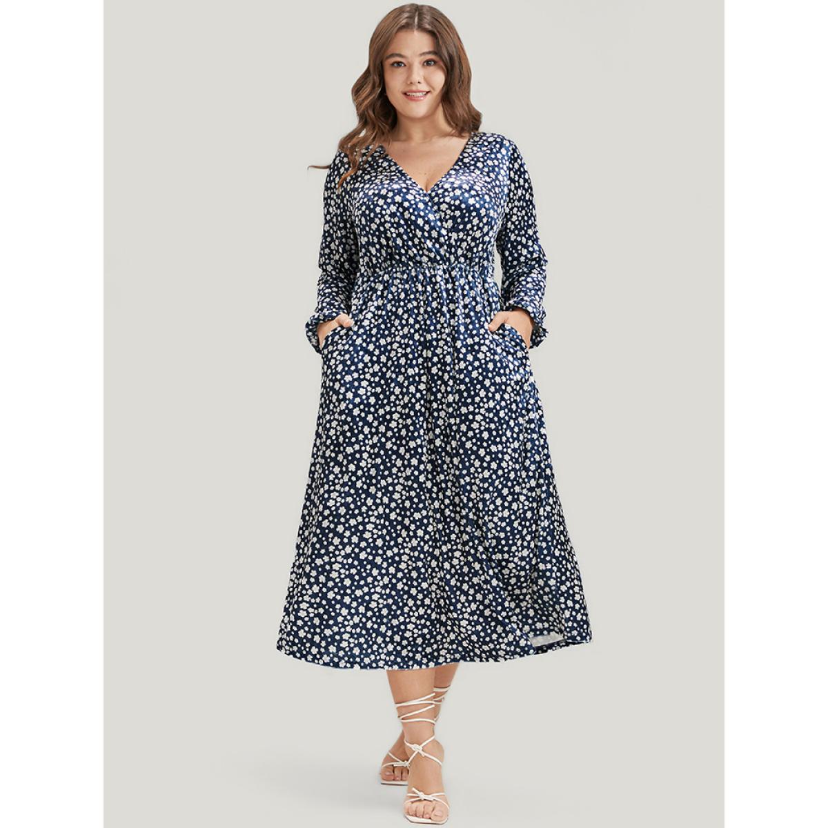 Plus Size Ditsy Floral Pocket Lantern Sleeve Wrap Velvet Dress Indigo Women Elegant Elastic Waist V-neck Long Sleeve Curvy Midi Dress BloomChic 14-16/1X Product Image
