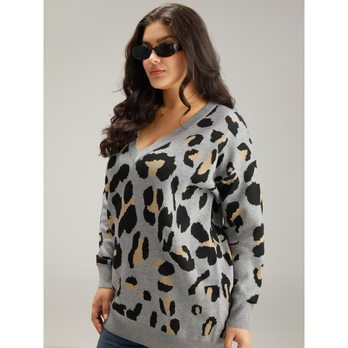 Plus Size Anti-Pilling Leopard Elastic Cuffs Pullover Leopard Women Casual Loose Long Sleeve V-neck Dailywear Pullovers BloomChic 12/L Product Image