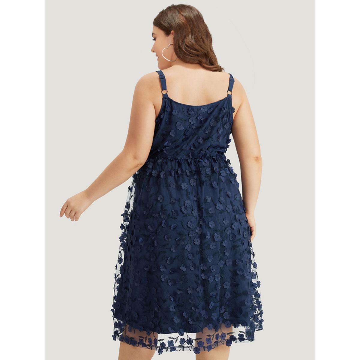 Plus Size Floral Print Elastic Waist Pocket Cami Dress Navy Women Glamour Adjustable Straps Spaghetti Strap Sleeveless Curvy Midi Dress BloomChic 22-24/3X Product Image