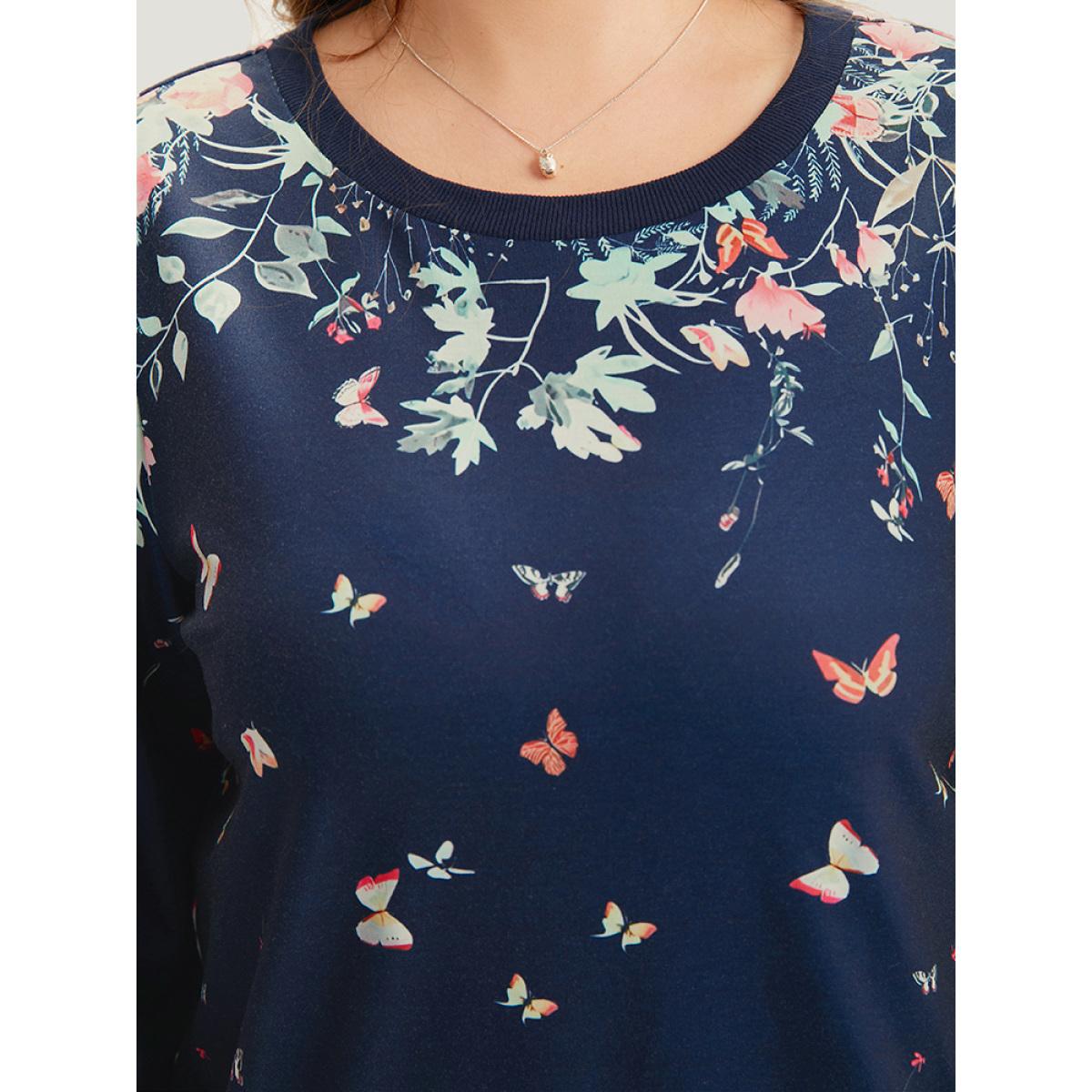 Plus Size Boho Print Elastic Cuffs Round Neck Sweatshirt Women Blue Elegant Elastic cuffs Round Neck Dailywear Sweatshirts BloomChic 30/6X Product Image