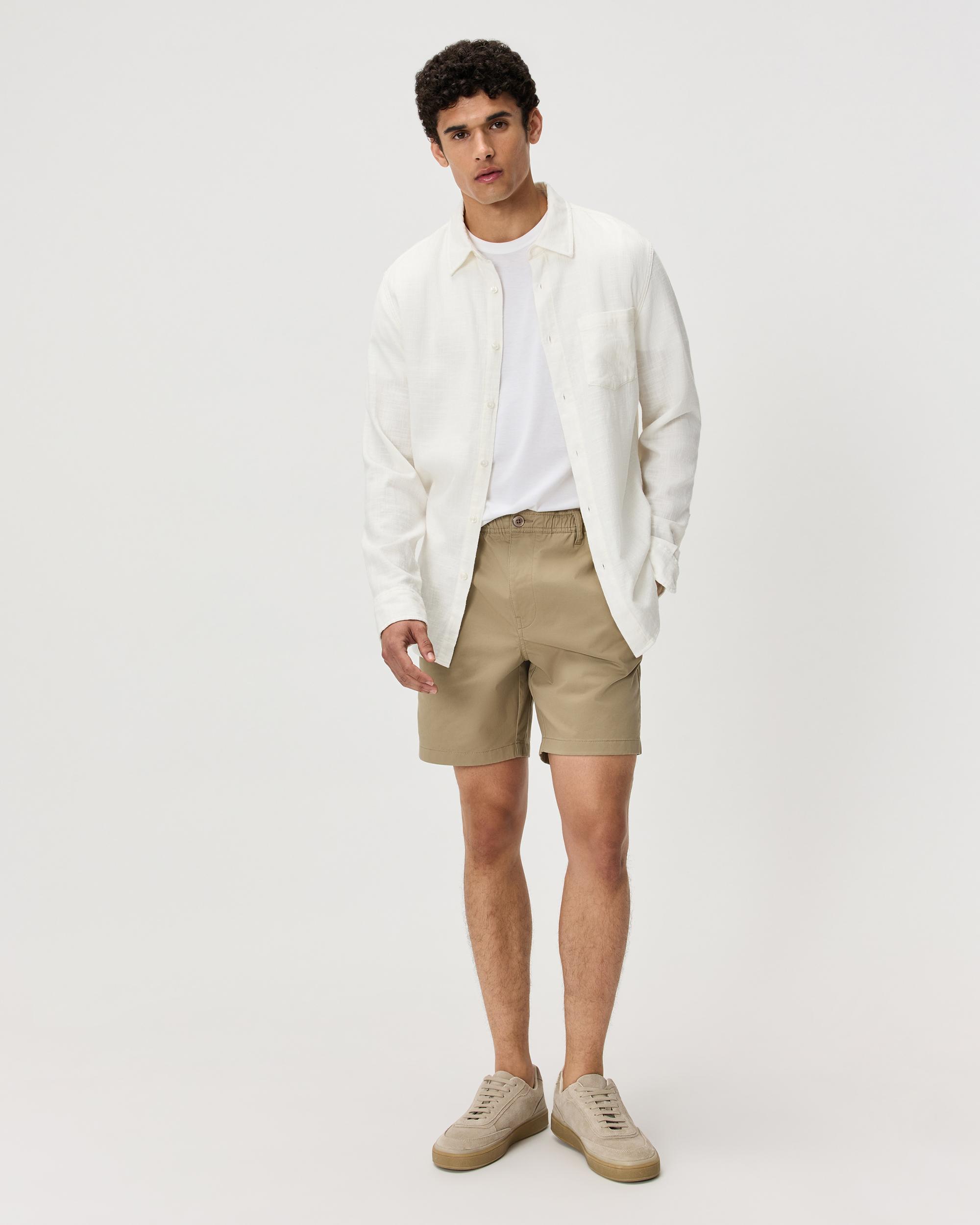 Quince | Men's Organic Stretch Cotton Pull On Chino Shorts 7" Organic Cotton Product Image