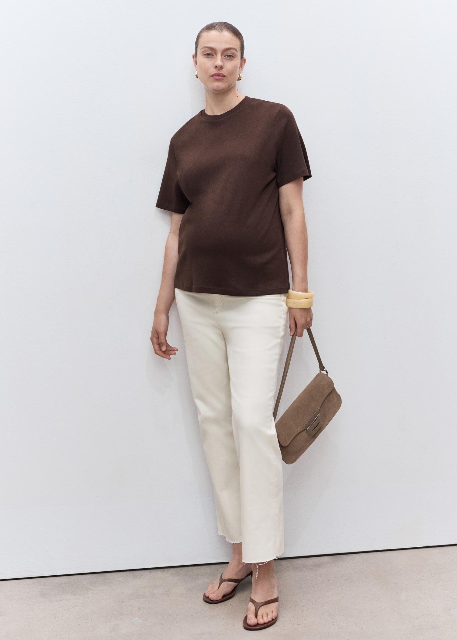 Maternity flared cropped jeans - Women | MANGO USA Product Image