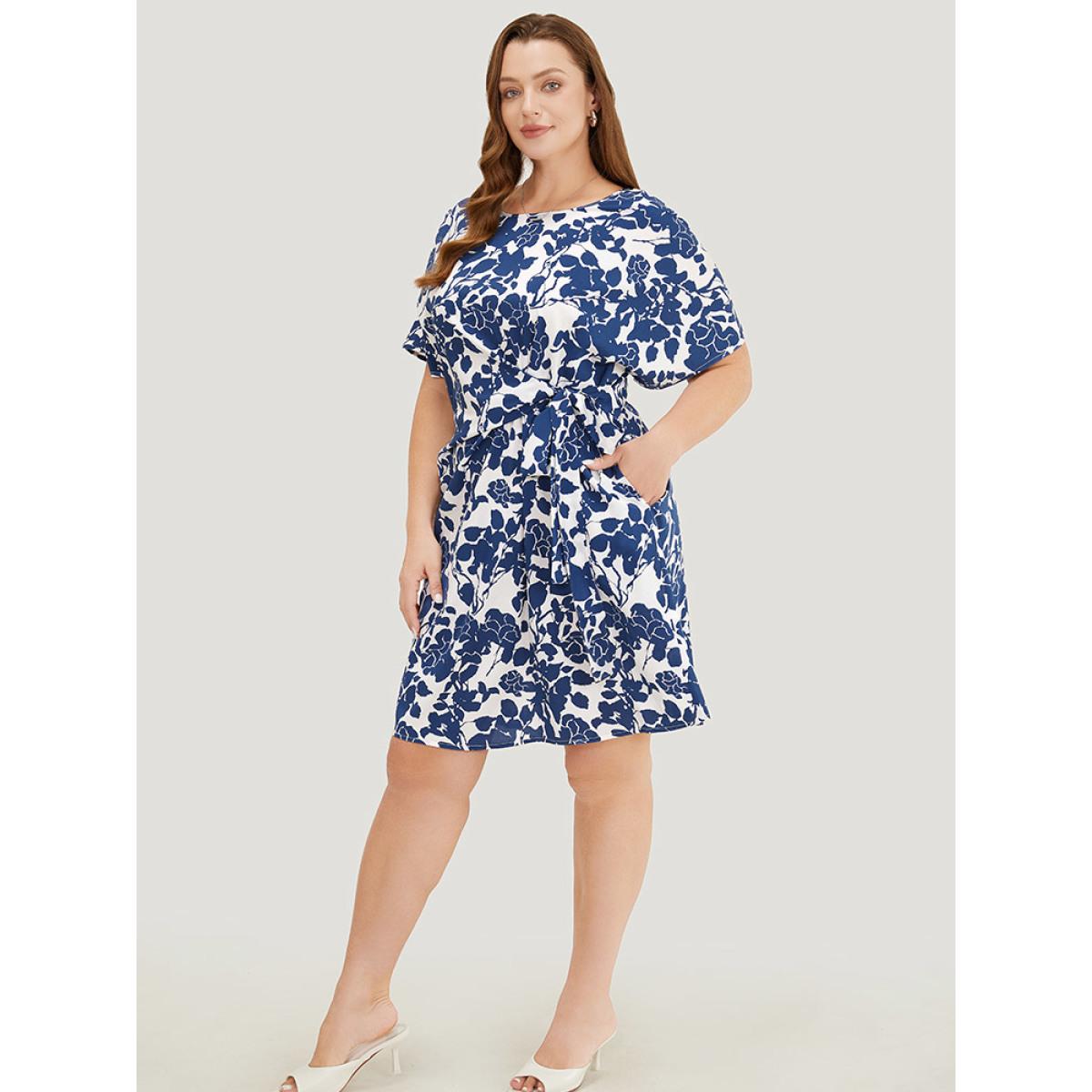 Plus Size Floral Print Batwing Sleeve Pocket Knot Side Dress Blue Women Elegant Knotted Round Neck Half Sleeve Curvy Short Dress BloomChic 14-16/1X Product Image