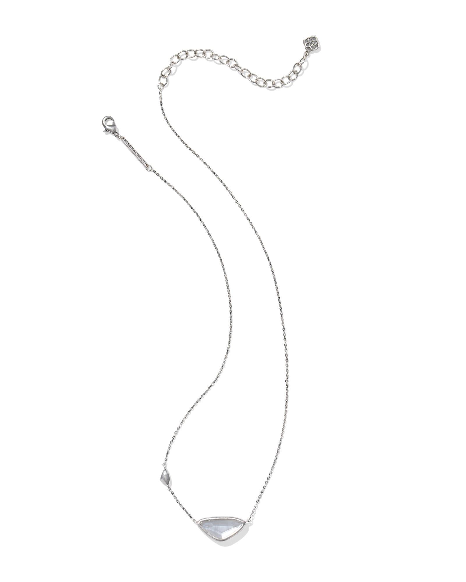 Margot Vintage Silver Short Pendant Necklace Product Image