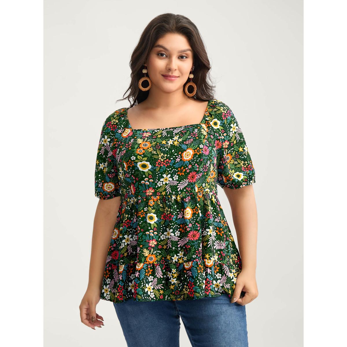 Plus Size DarkGreen Floral Square Neck Fit and Flare Blouse Women Playful Short sleeve Square Neck Vacation Blouses BloomChic 30/6X Product Image