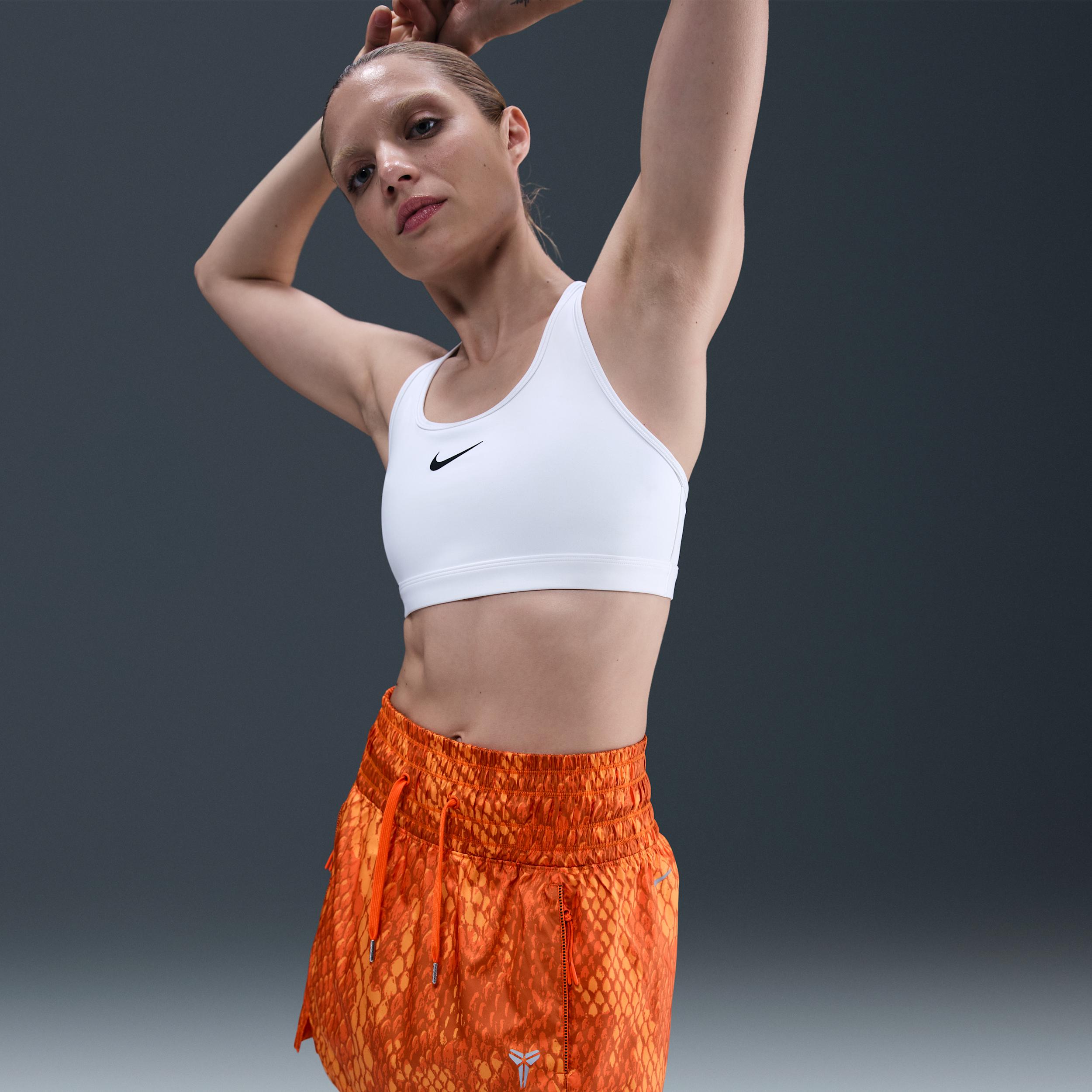 Nike Women's Kobe Woven Skirt Product Image