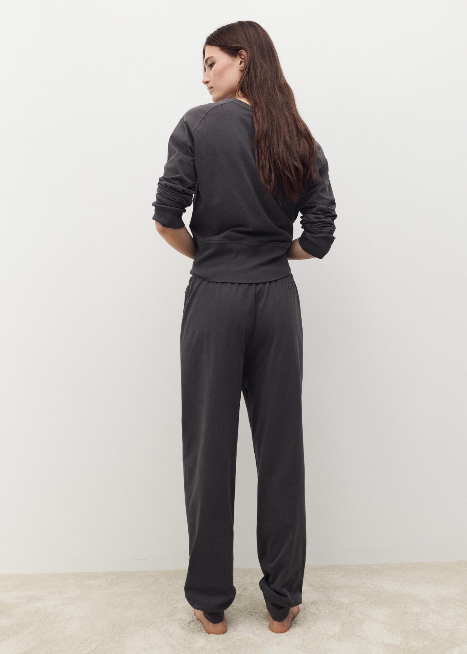 Soft-finish jogger pants - Women | MANGO USA Product Image