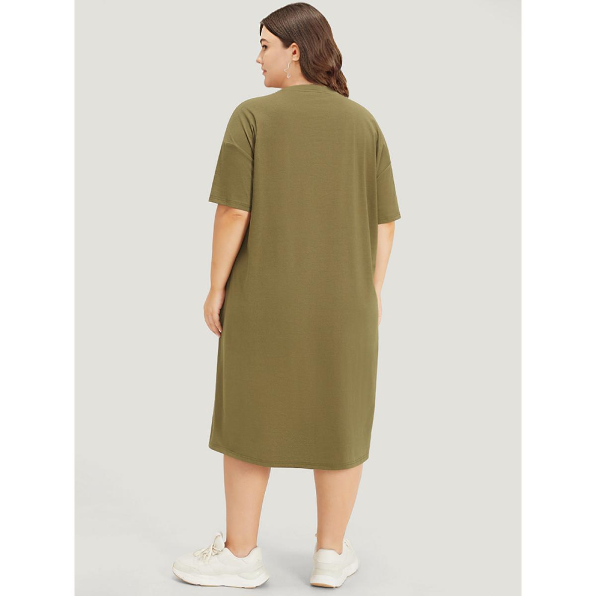 Plus Size Letter & Graphic Print Pocket Crew Neck Dress ArmyGreen Women Casual Plain Curvy Midi Dress BloomChic 12/L Product Image