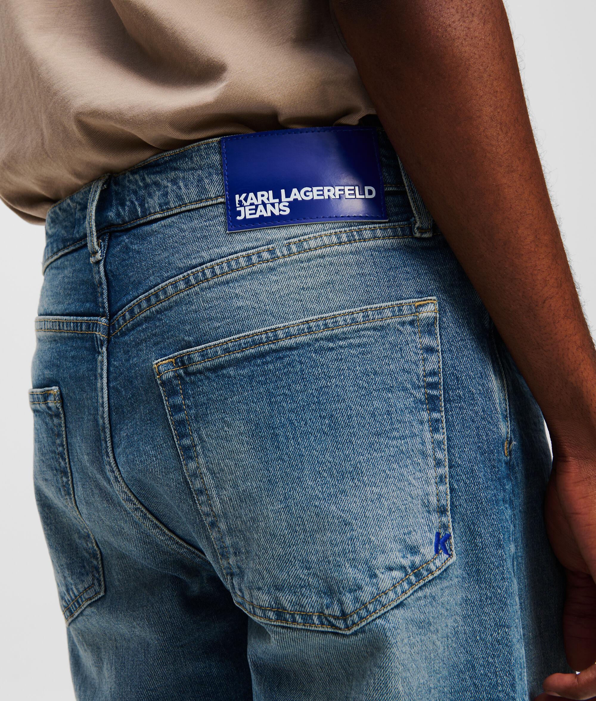 STRAIGHT JEANS Product Image