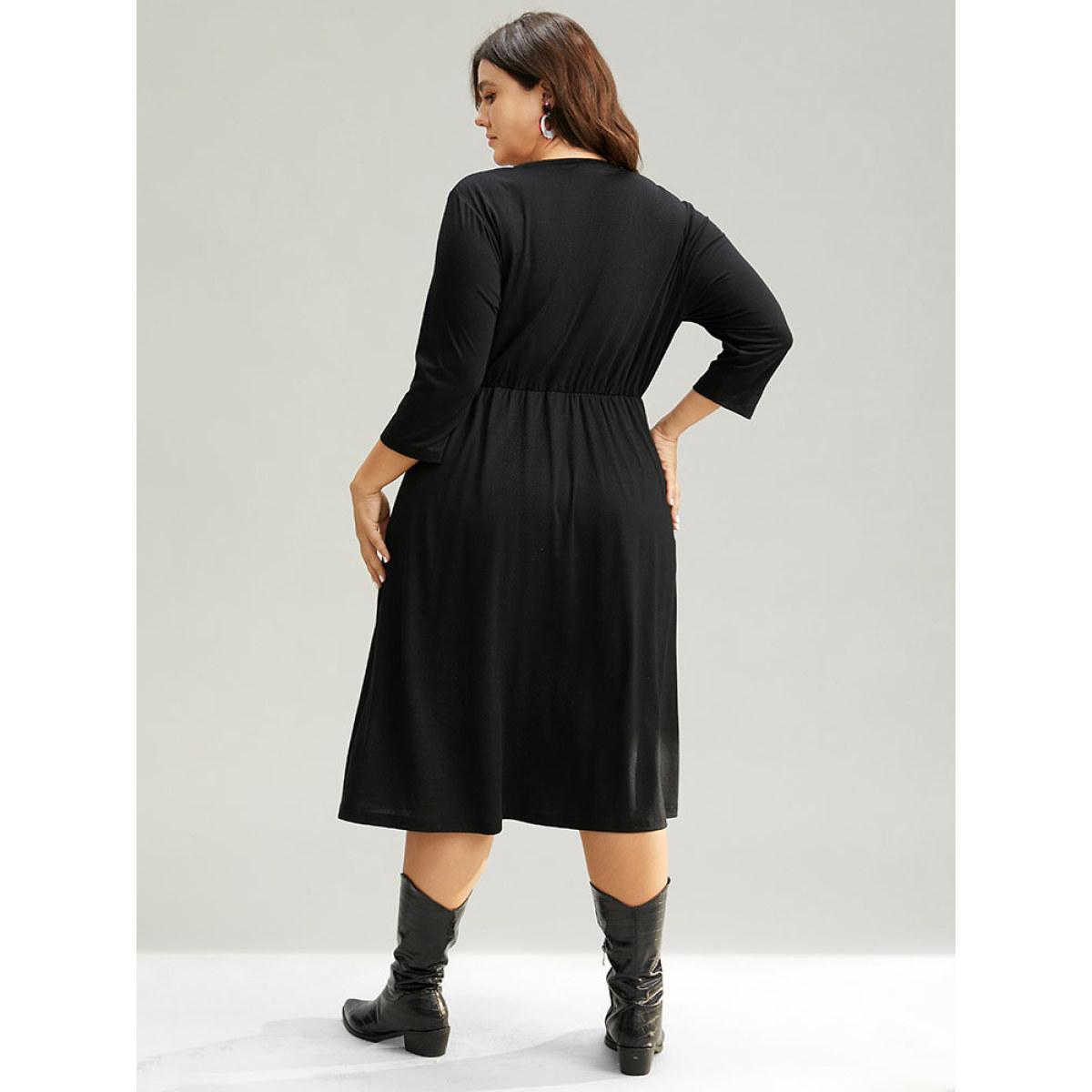 Plus Size Christmas Embroidered Star Elastic Waist Dress Black Women Casual Embroidered Round Neck Elbow-length sleeve Curvy Midi Dress BloomChic 30/6X Product Image