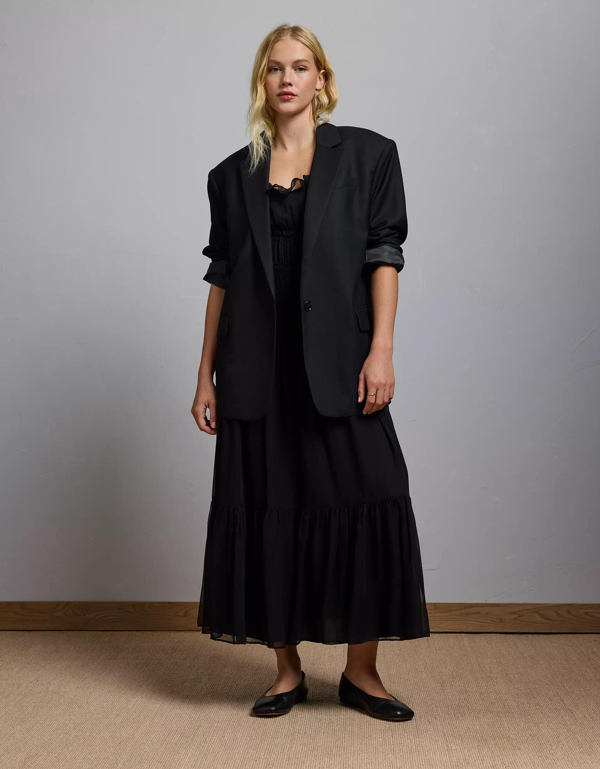 AE77 Premium Smocked Maxi Dress Product Image