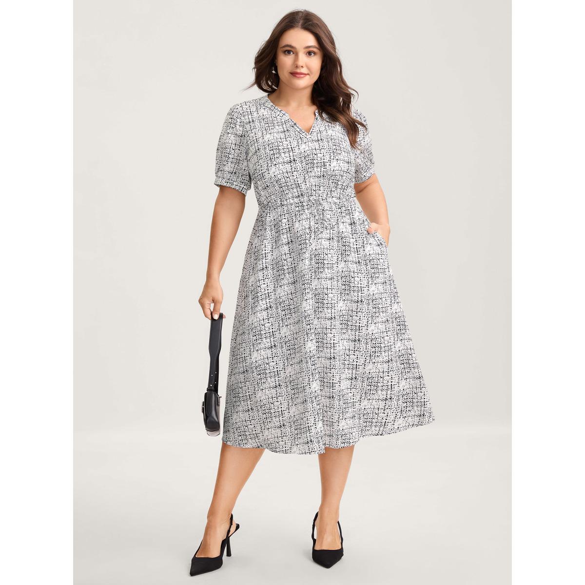 Plus Size Geometric Print Notched Collar Midi Dress Ivory Women Flat collar with V-notch Short sleeve Curvy BloomChic 18-20/2X Product Image