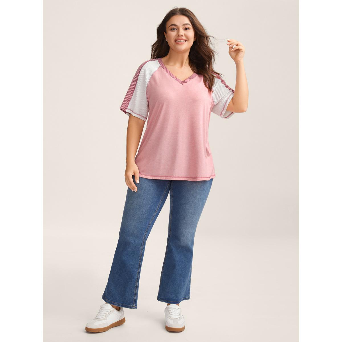 Plus Size Color Contrast Textured Raglan Sleeve T-Shirt Nudepink Women Leisure Texture V-neck Casual T-shirts BloomChic 10/M Product Image