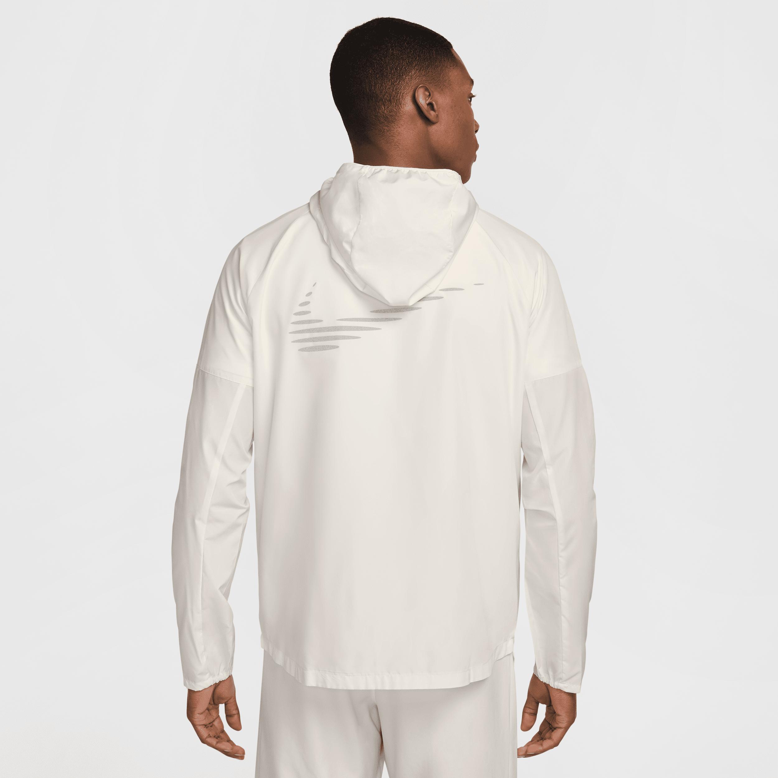 Nike Men's Miler Flash Water-Repellent Running Jacket Product Image