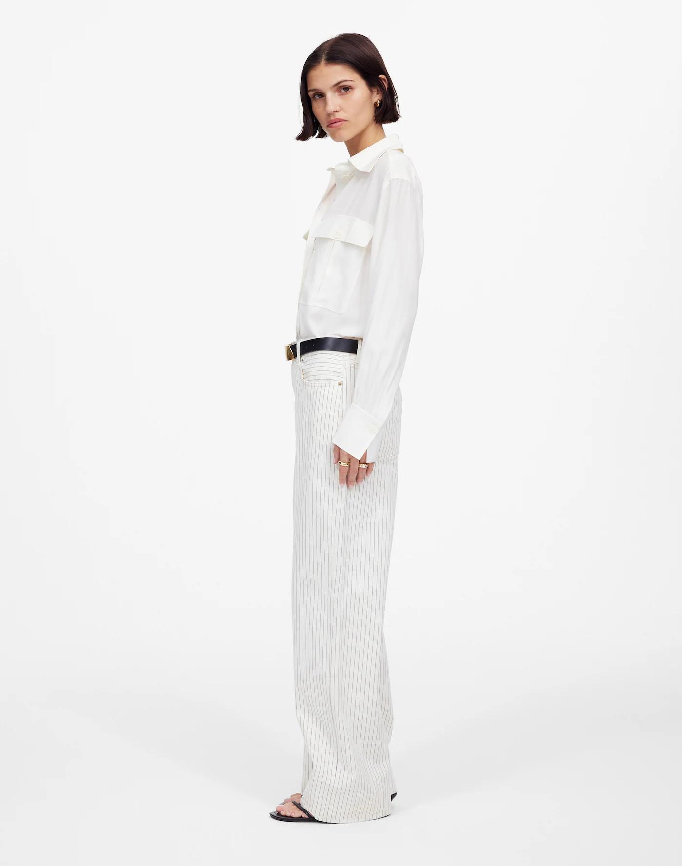 Low-Slung Baggy Jeans Product Image