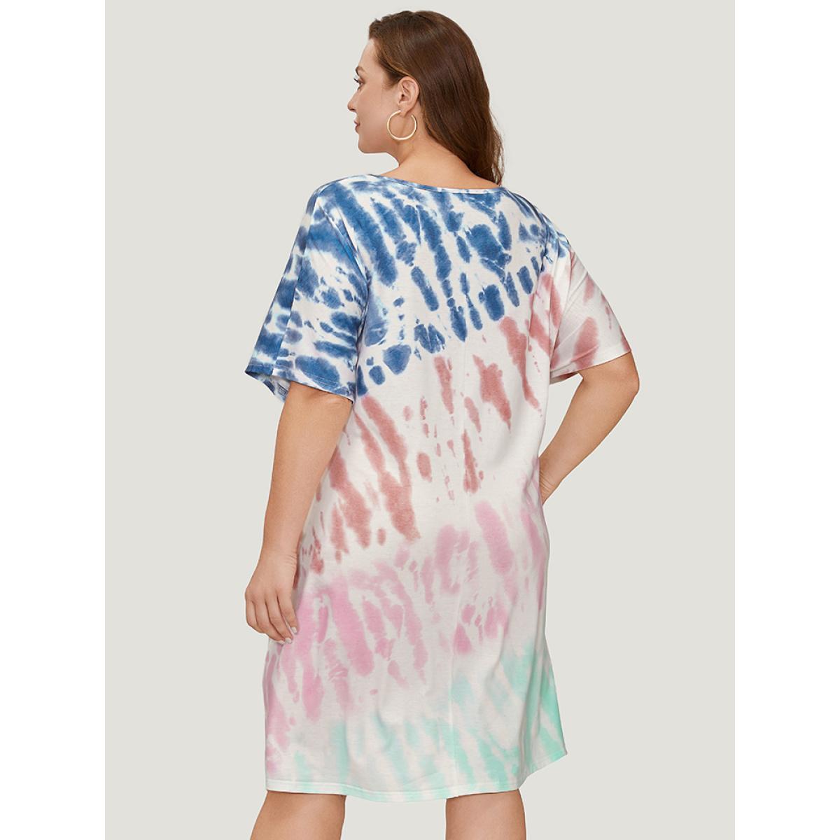 Plus Size Tie Dye Dolman Sleeve Pocket Knot Side Dress Multicolor Women Casual Knotted Round Neck Short sleeve Curvy Midi Dress BloomChic 18-20/2X Product Image