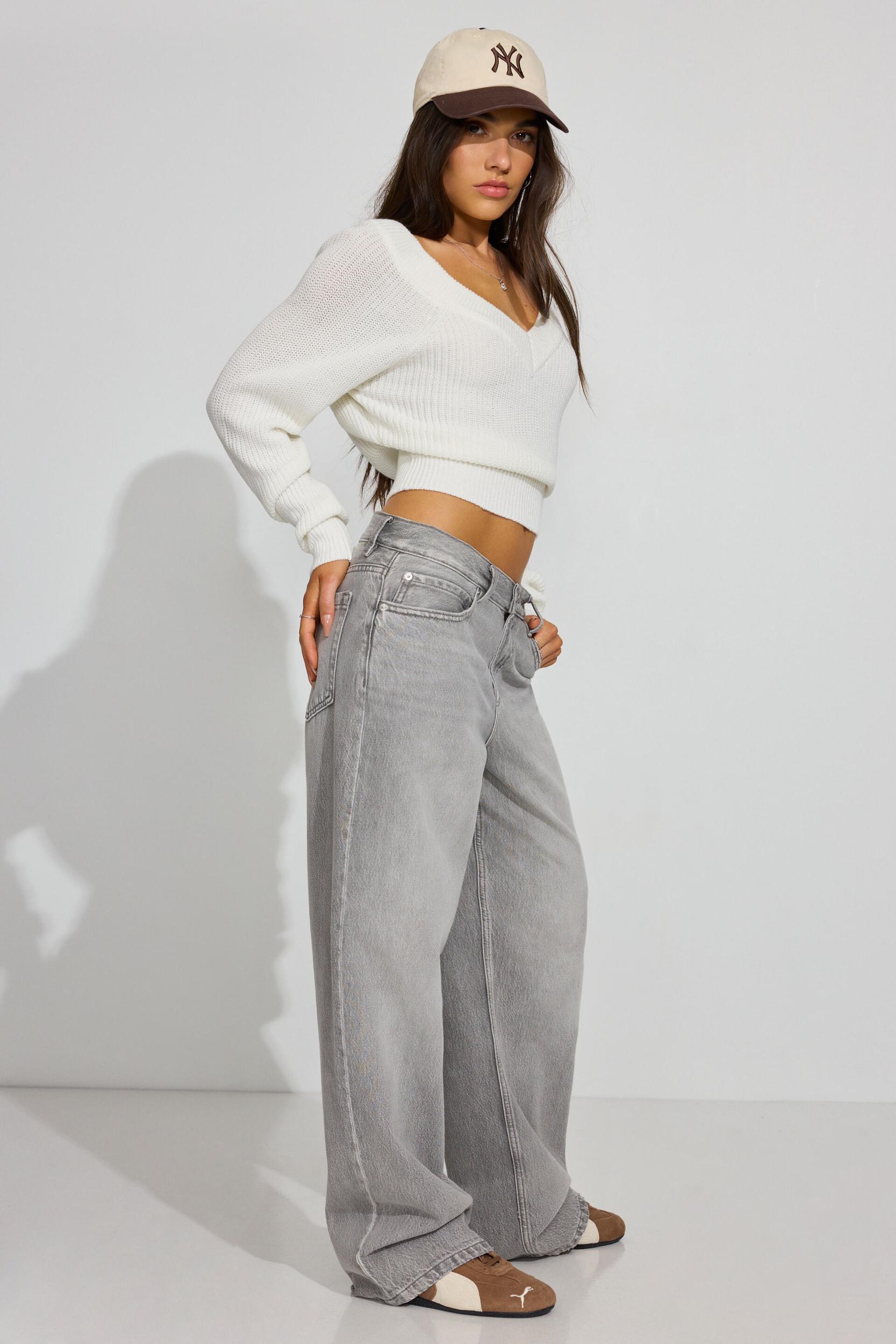 Low Rise Baggy Jeans Product Image