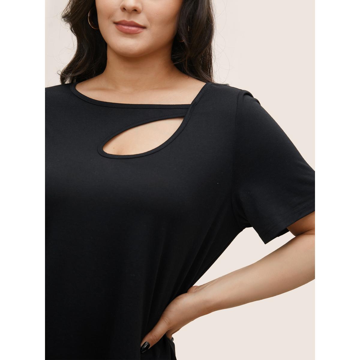 Plus Size Solid Asymmetrical Hem Cut Out T-shirt Black Women Casual Cut-Out Plain Asymmetrical Neck Everyday T-shirts BloomChic 22-24/3X Product Image