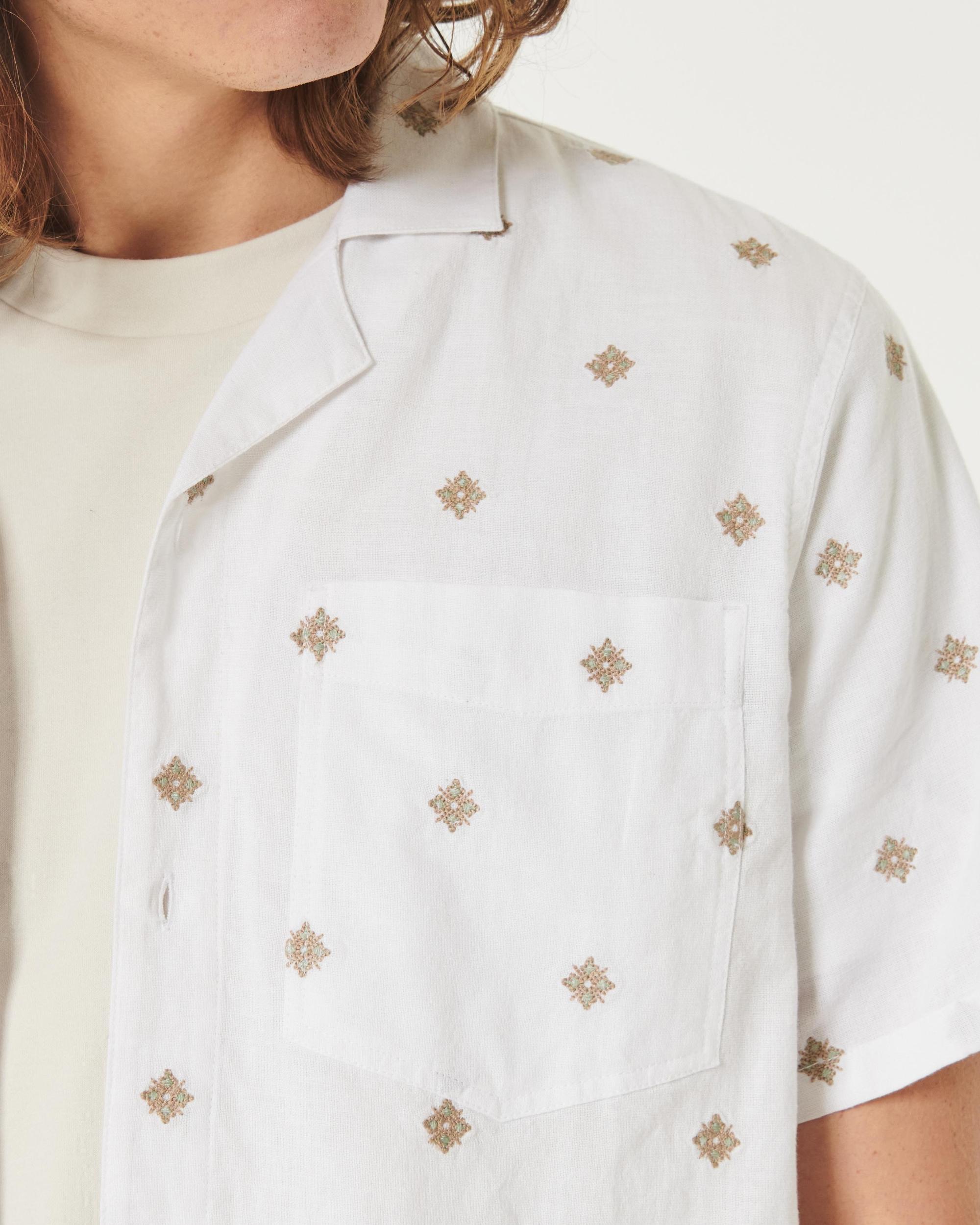Short-Sleeve Embroidered Pattern Shirt Product Image