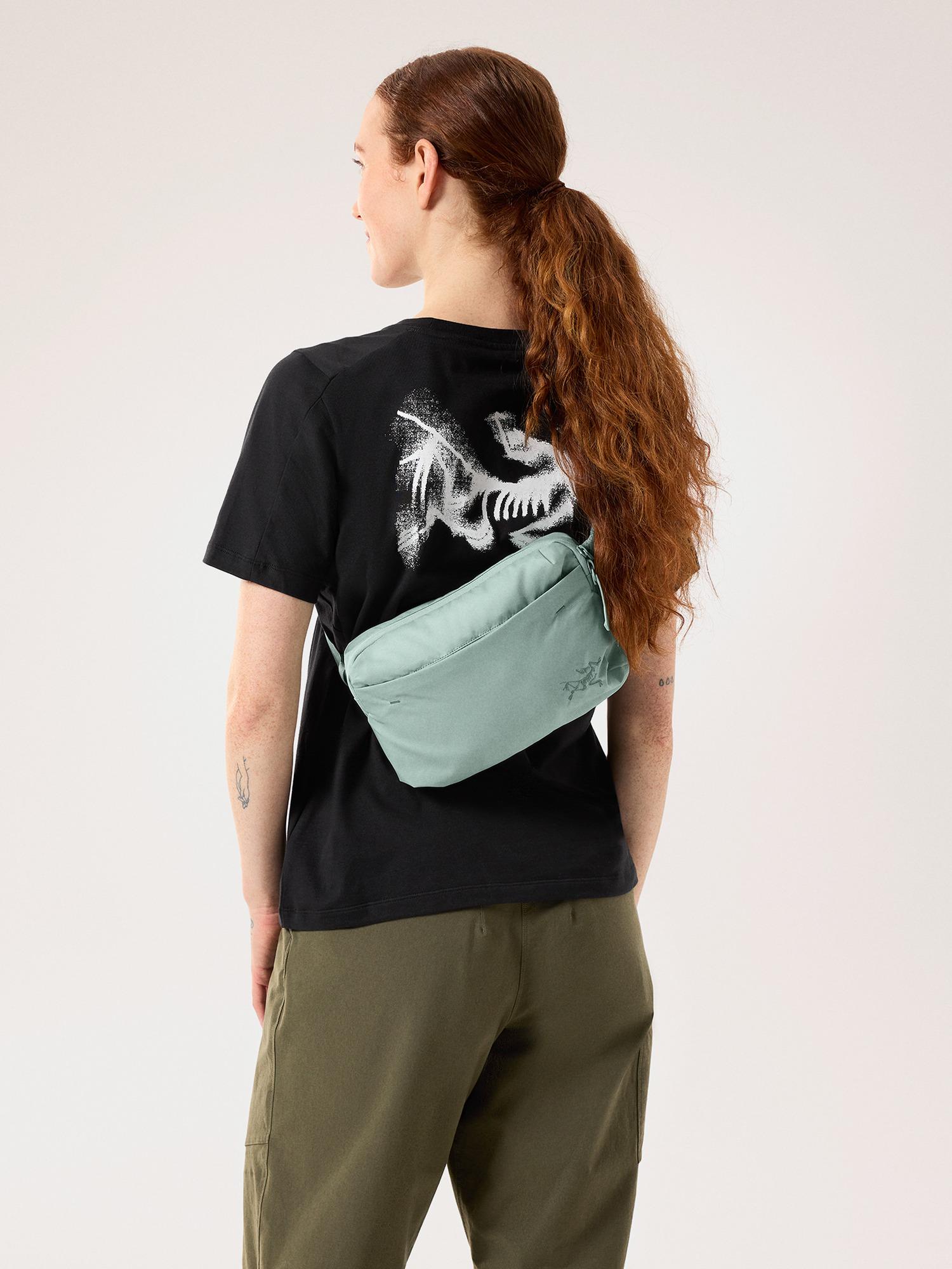 Heliad Crossbody Bag  Product Image