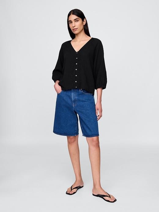 Cotton Gauze Embroidered V-Neck Top Product Image