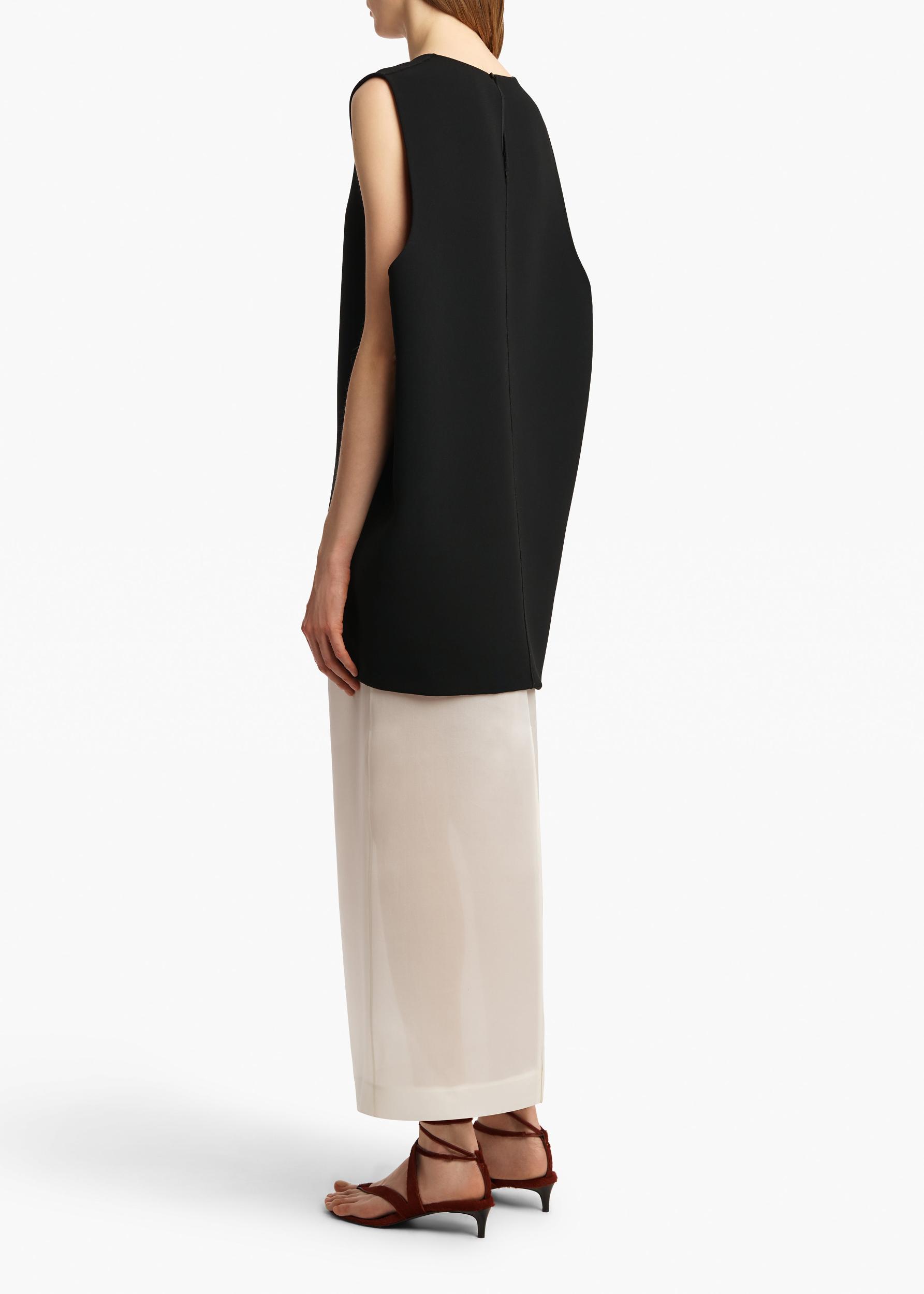 Nyona Dress in Black Product Image