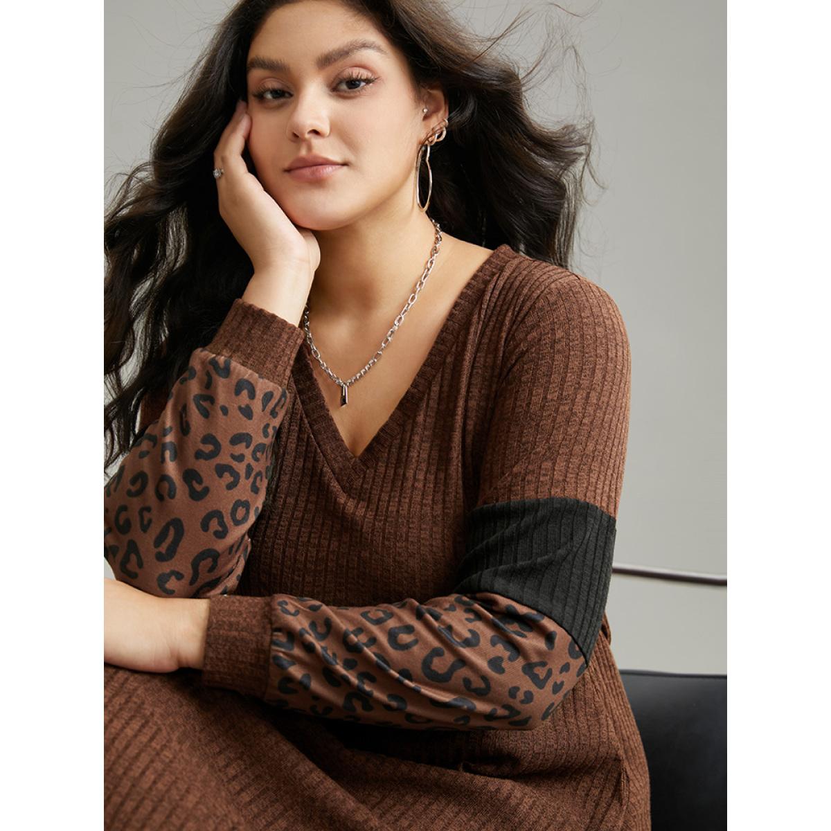 Plus Size Rib Knit Leopard Print Patchwork Dress Chocolate Women Casual Rib Knit V-neck Long Sleeve Curvy Midi Dress BloomChic 22-24/3X Product Image