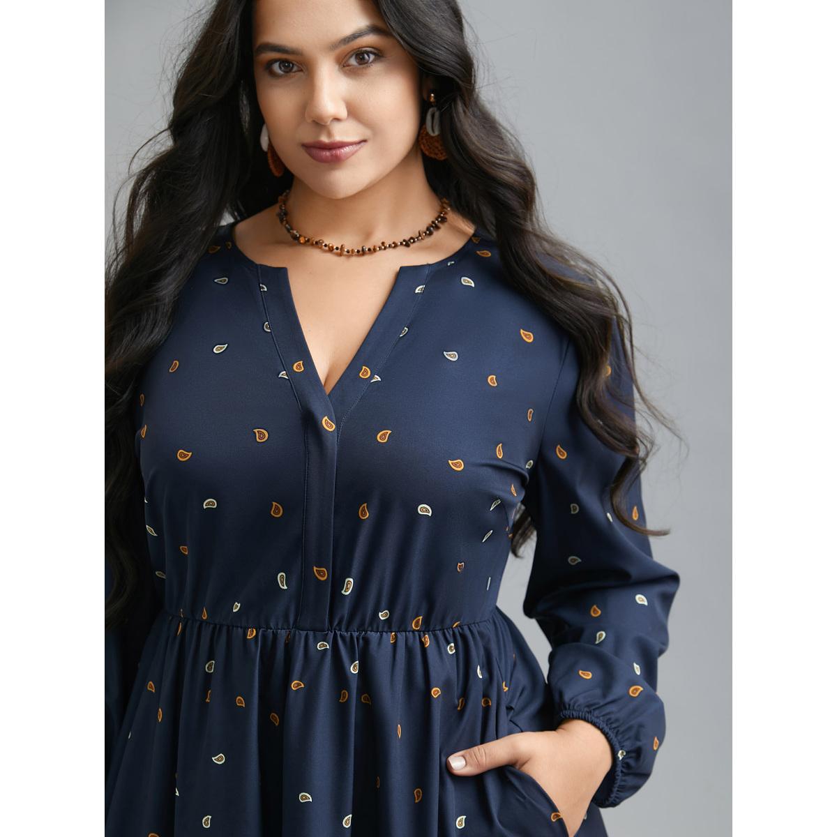 Plus Size Notched Collar Boho Print Contrast Dress Navy Women Resort Non Flat collar with V-notch Long Sleeve Curvy BloomChic 28/5X Product Image