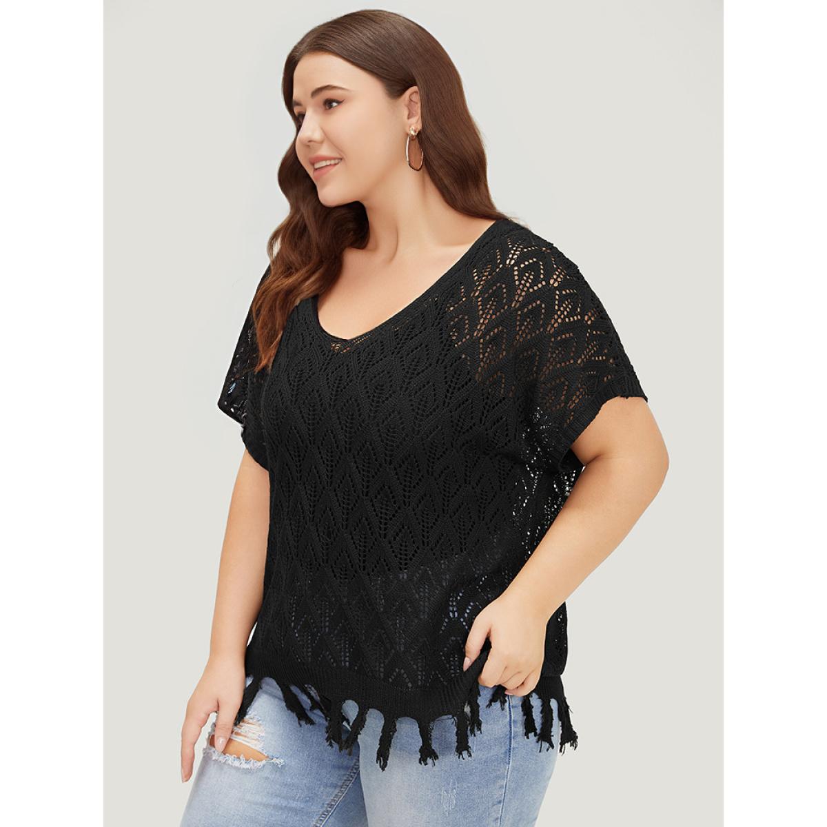 Plus Size Plain Geometric Eyelet Patchwork Tassels Batwing Sleeve Pullover Black Women Casual Loose Short sleeve V-neck Dailywear Pullovers BloomChic 12/L Product Image