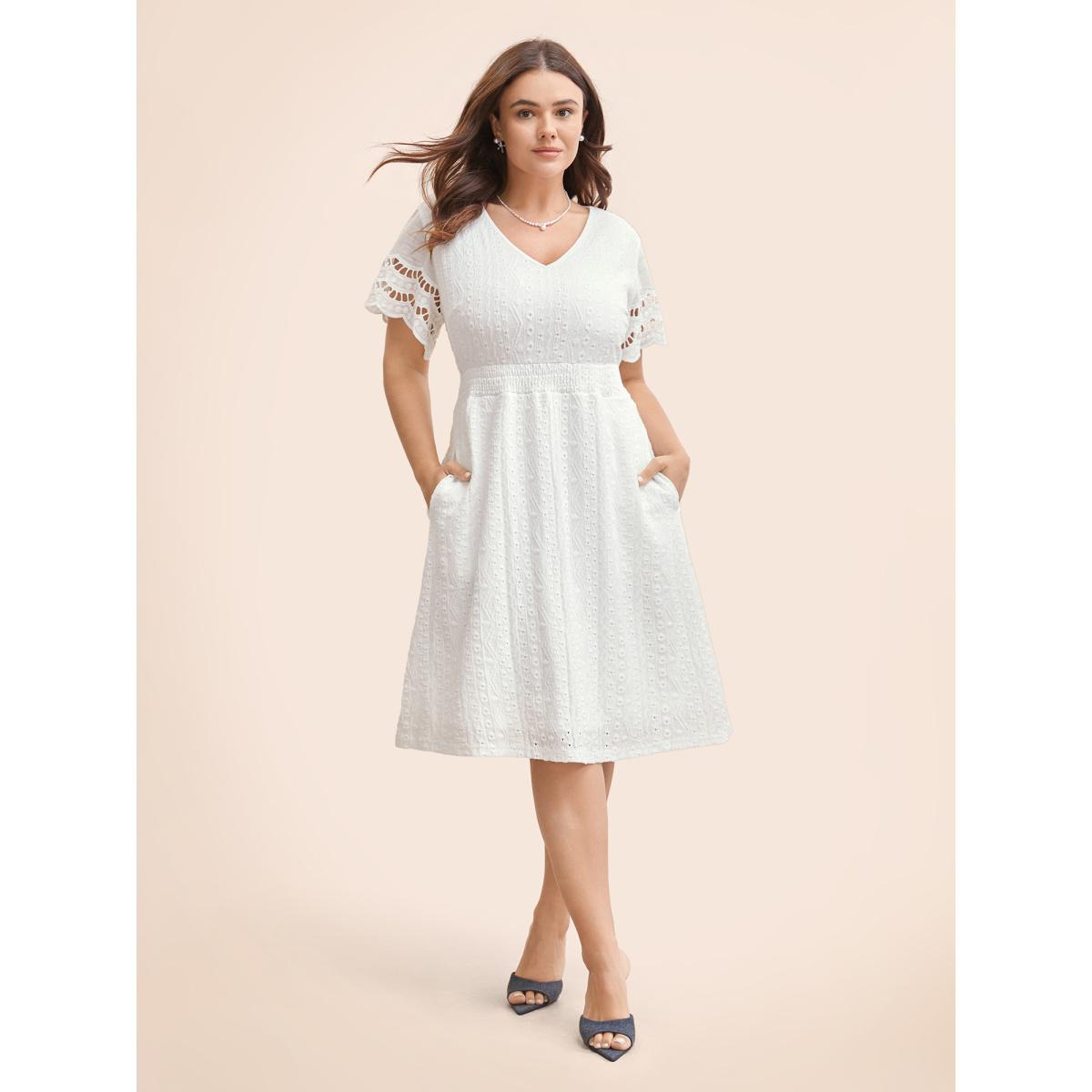 Plus Size V Neck Shirred Lace Patchwork Dress Ivory Women Elegant Woven ribbon&lace trim V-neck Short sleeve Curvy BloomChic 22-24/3X Product Image