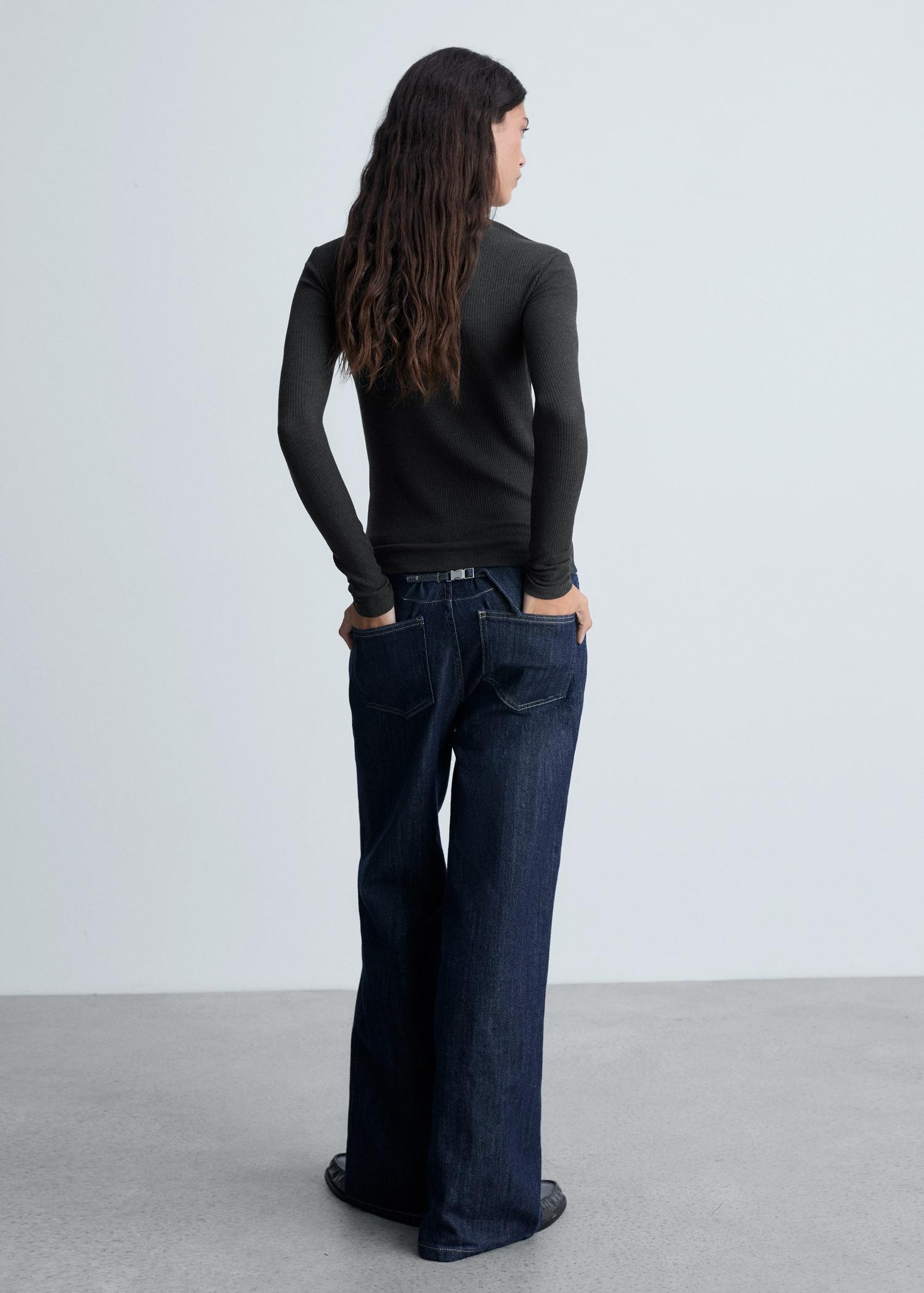 Ribbed long-sleeved t-shirt - Women | MANGO USA Product Image