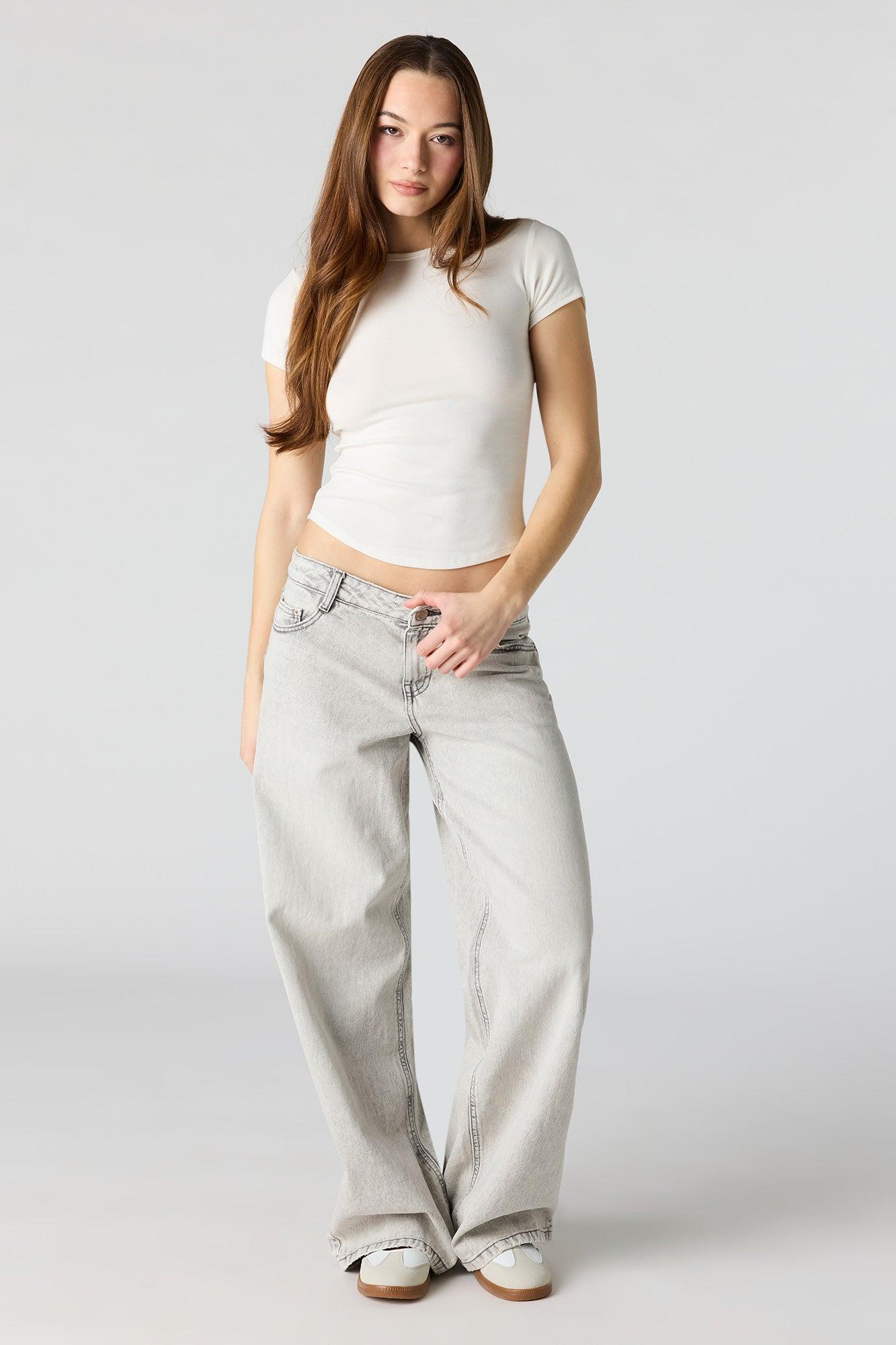 Curved Hem T-Shirt Female Product Image