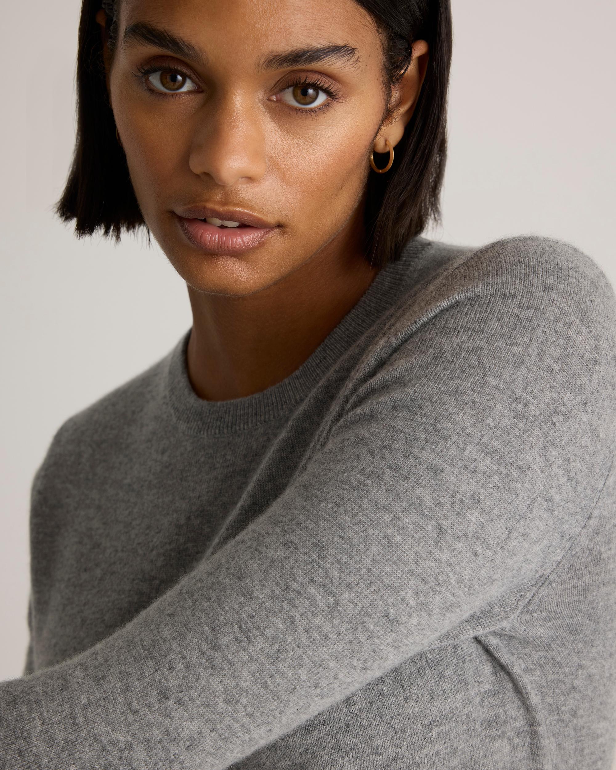 Quince | Women's Mongolian Cashmere Crewneck Sweater Size XL Product Image