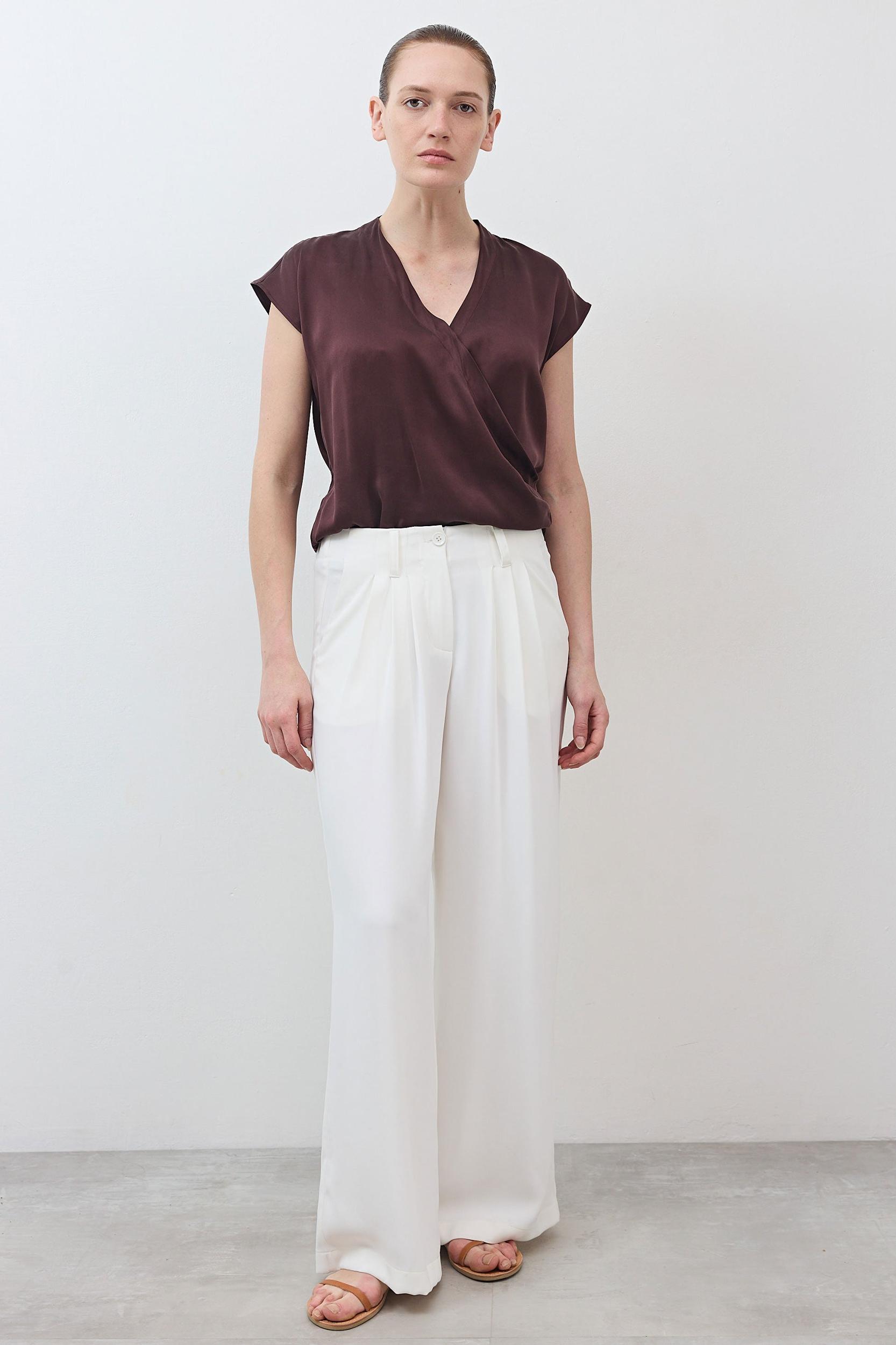 The Wide Leg Trouser Product Image